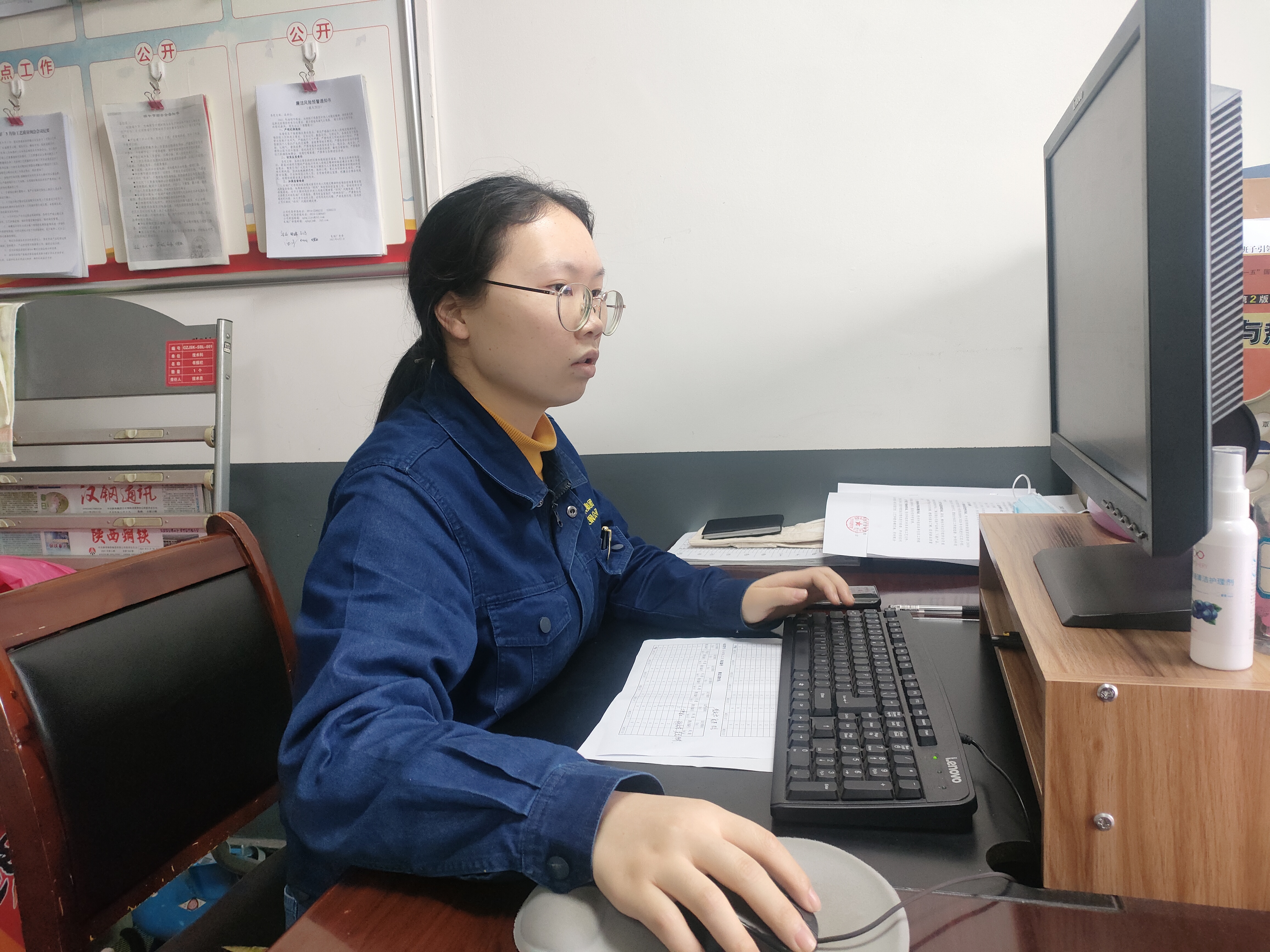 路漫漫其修遠(yuǎn)兮 吾將上下而求索 ——記陜鋼集團(tuán)2020年度“優(yōu)秀科技工作者”周慧敏