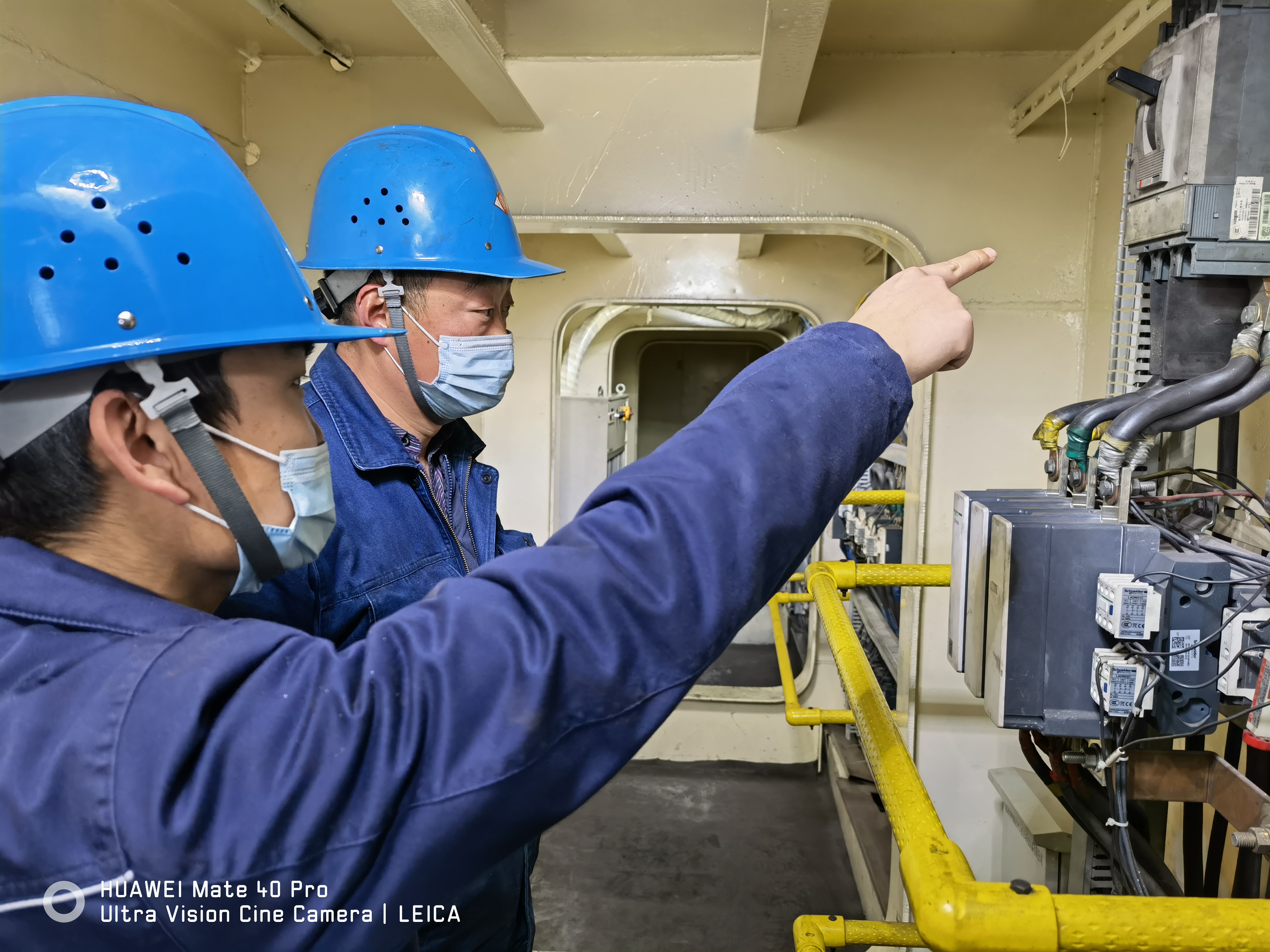 看這些鋼城的“師徒”故事，走心了……