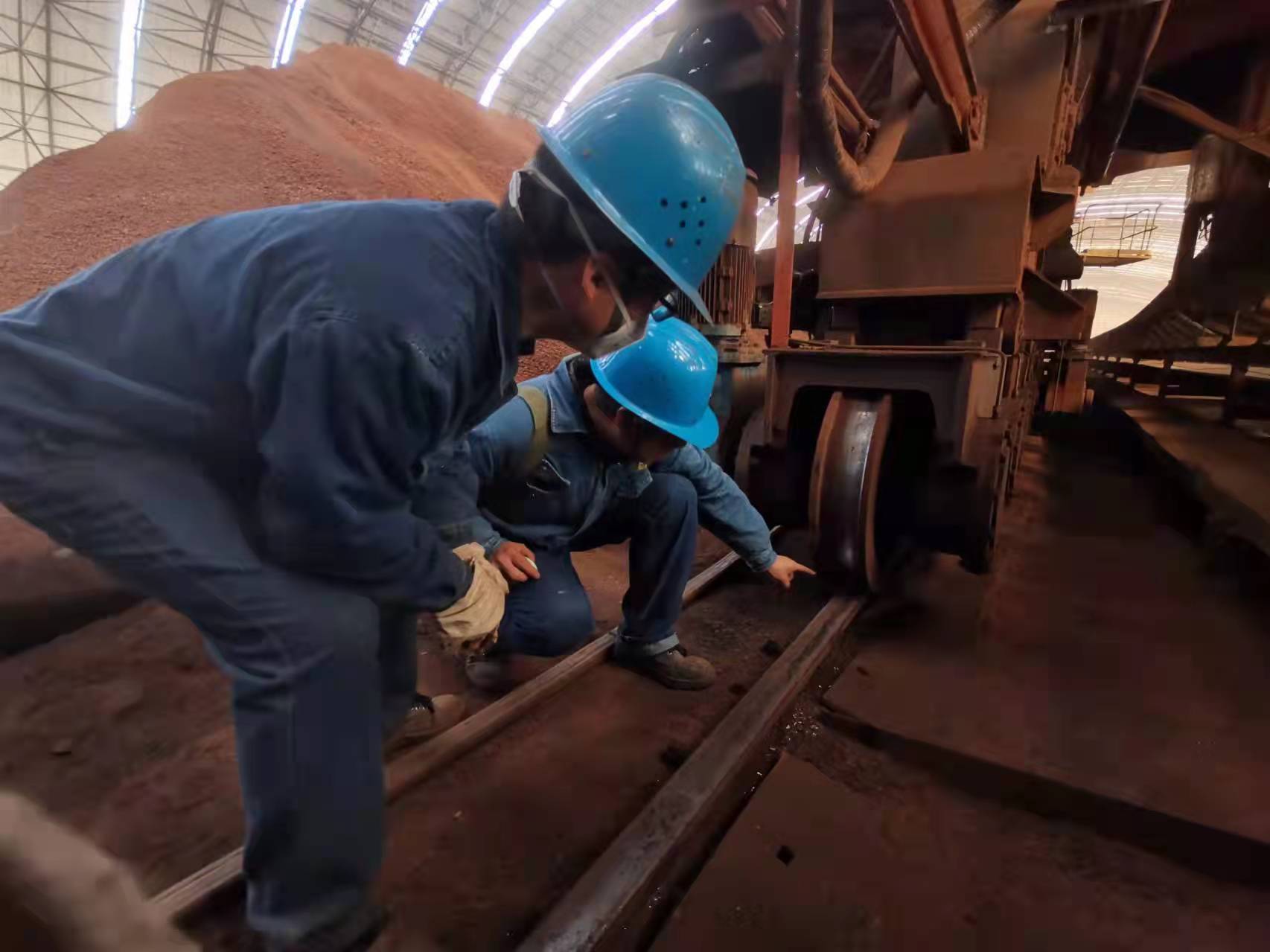 加速“雙線作戰(zhàn)”沖刺首季開門紅