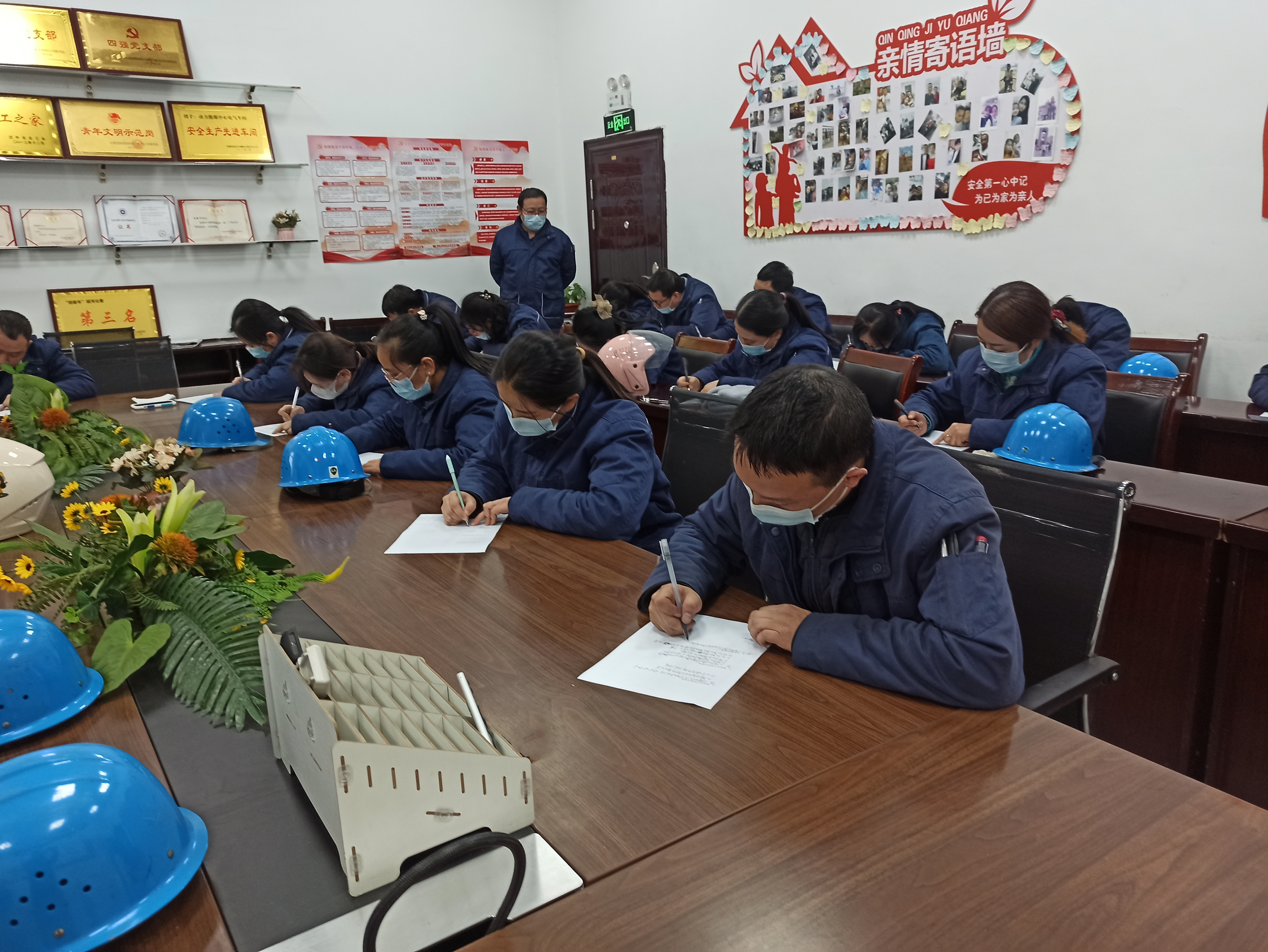 精準(zhǔn)發(fā)力打造人才“成長(zhǎng)鏈”