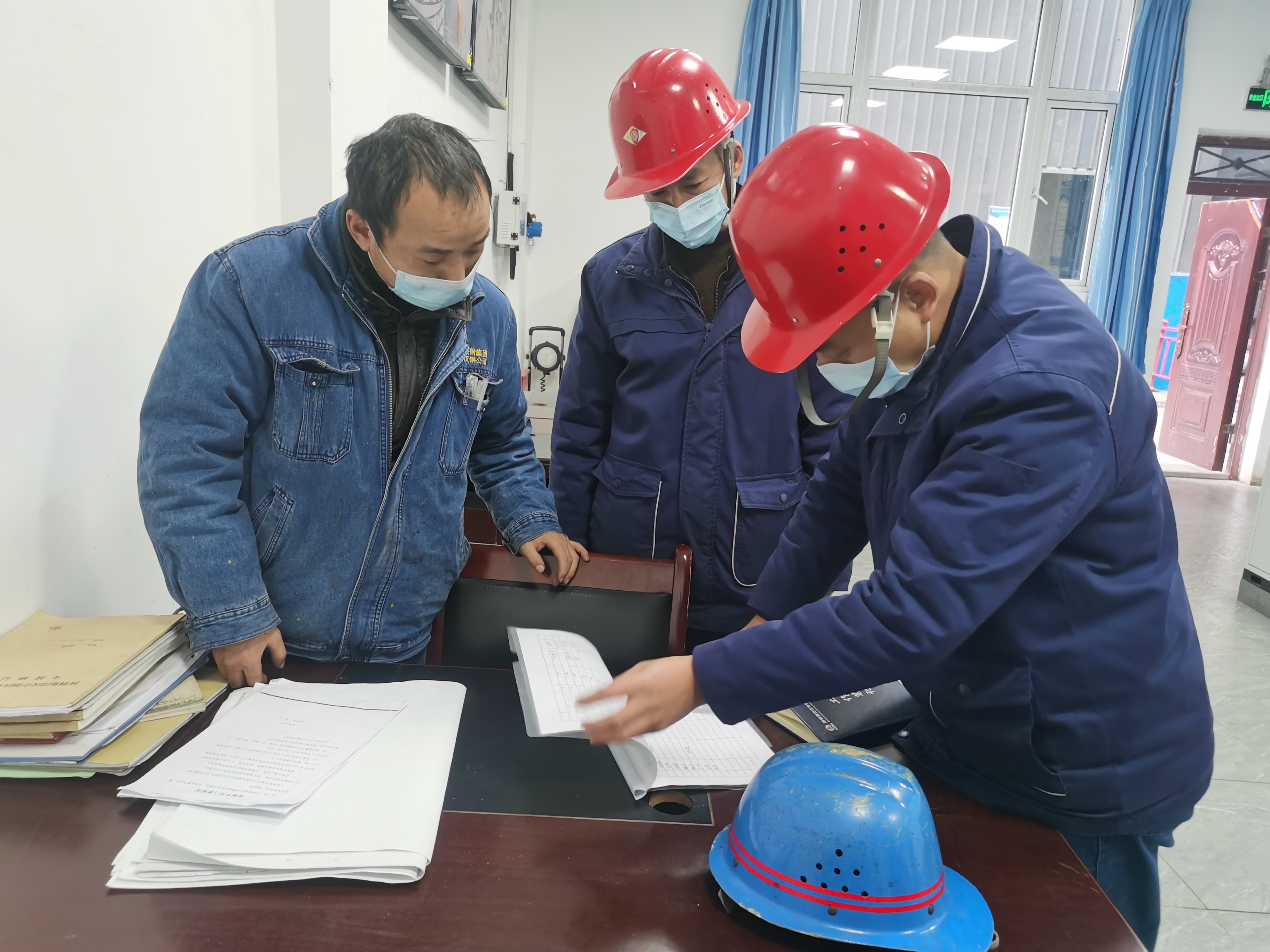 “三力”齊發(fā)擰緊生產(chǎn)“安全閥”