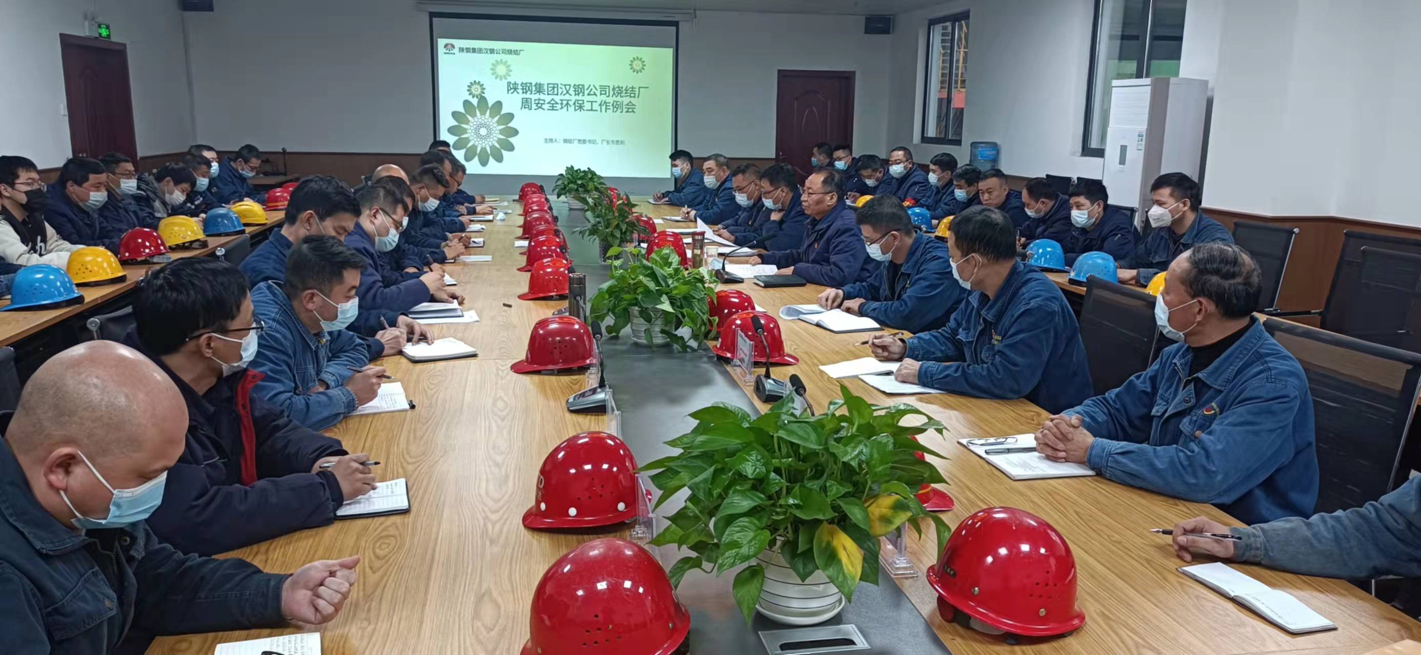 “三足鼎立”大戰(zhàn)一觸即發(fā)