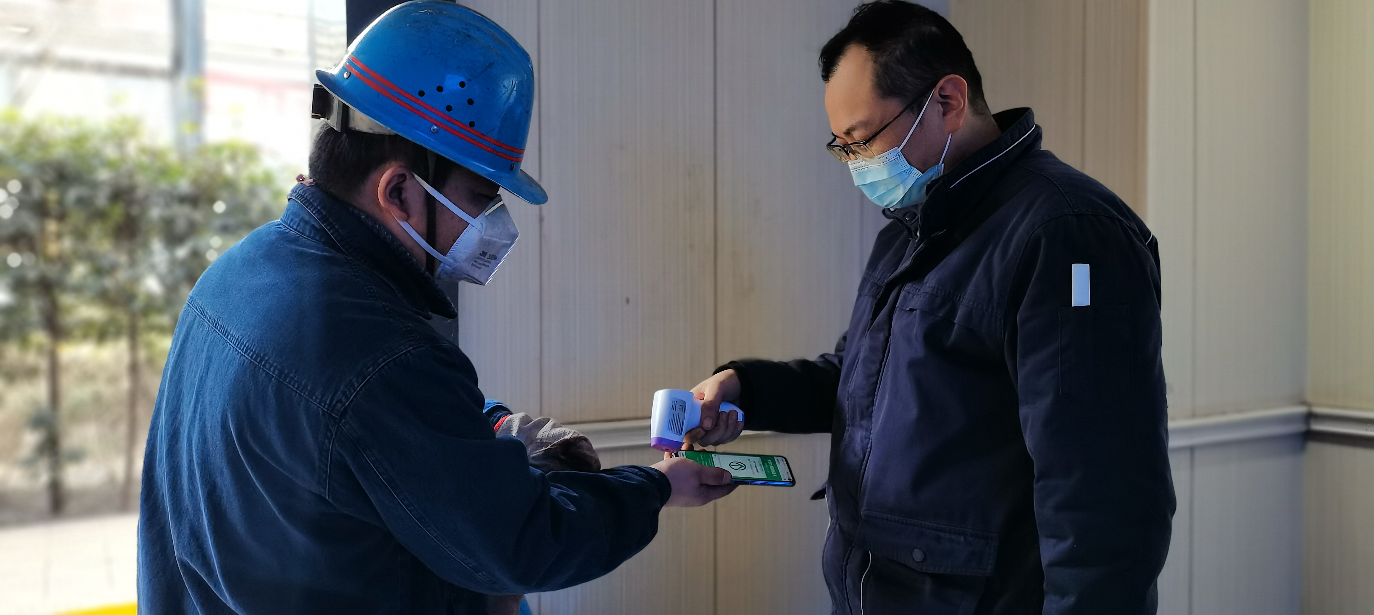 乘風(fēng)破浪開新局，實干篤行譜新篇