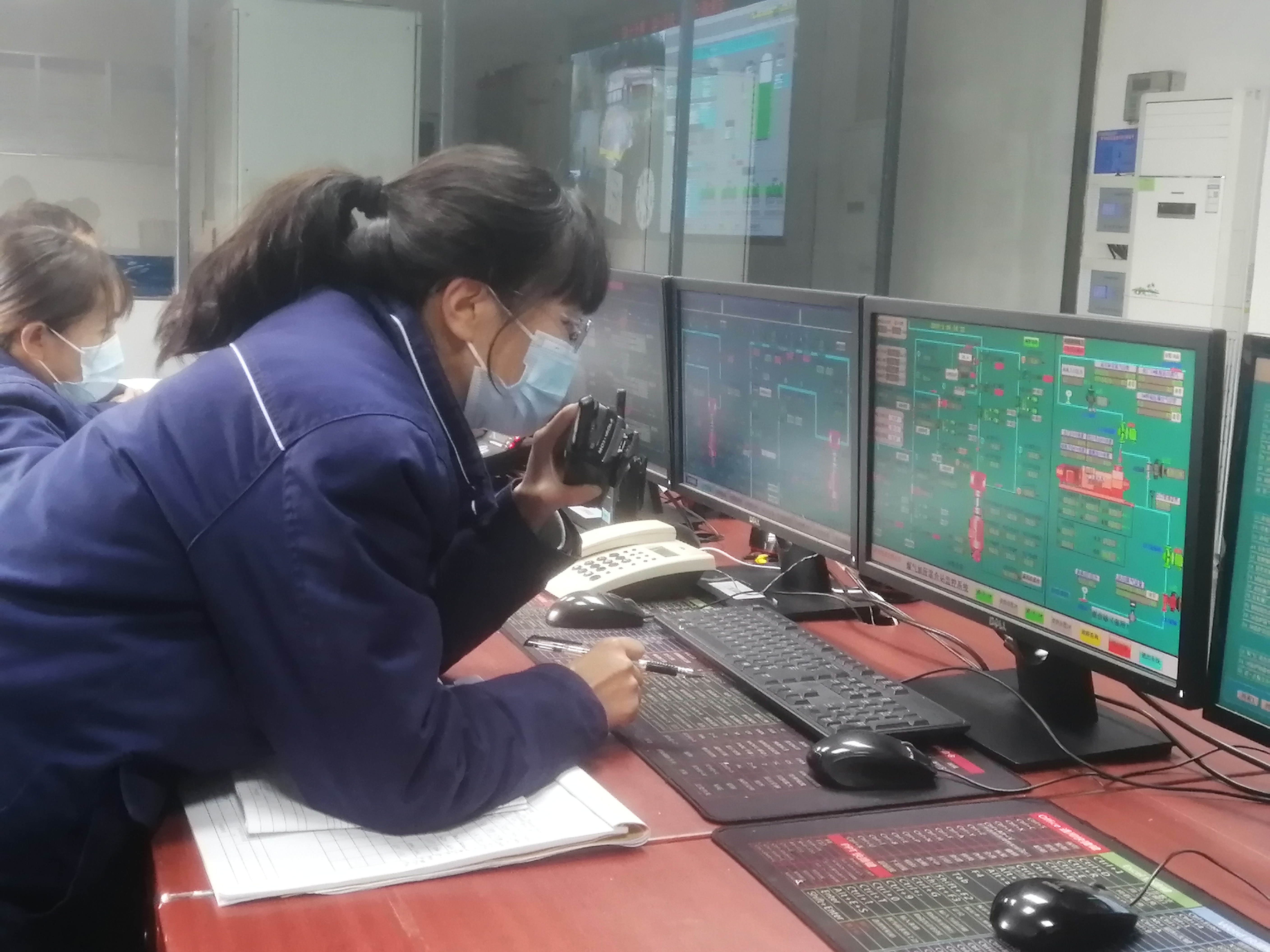 “小人物”彰顯“大擔當”