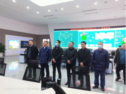 漢中市生態(tài)環(huán)境局副局長楊寶軍一行來公司開展節(jié)前環(huán)保檢查
