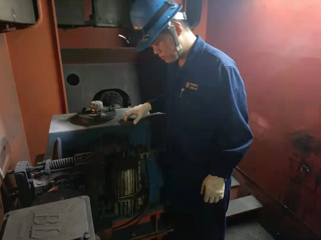 “小藍(lán)”們的第一個(gè)春節(jié)，是這樣過的