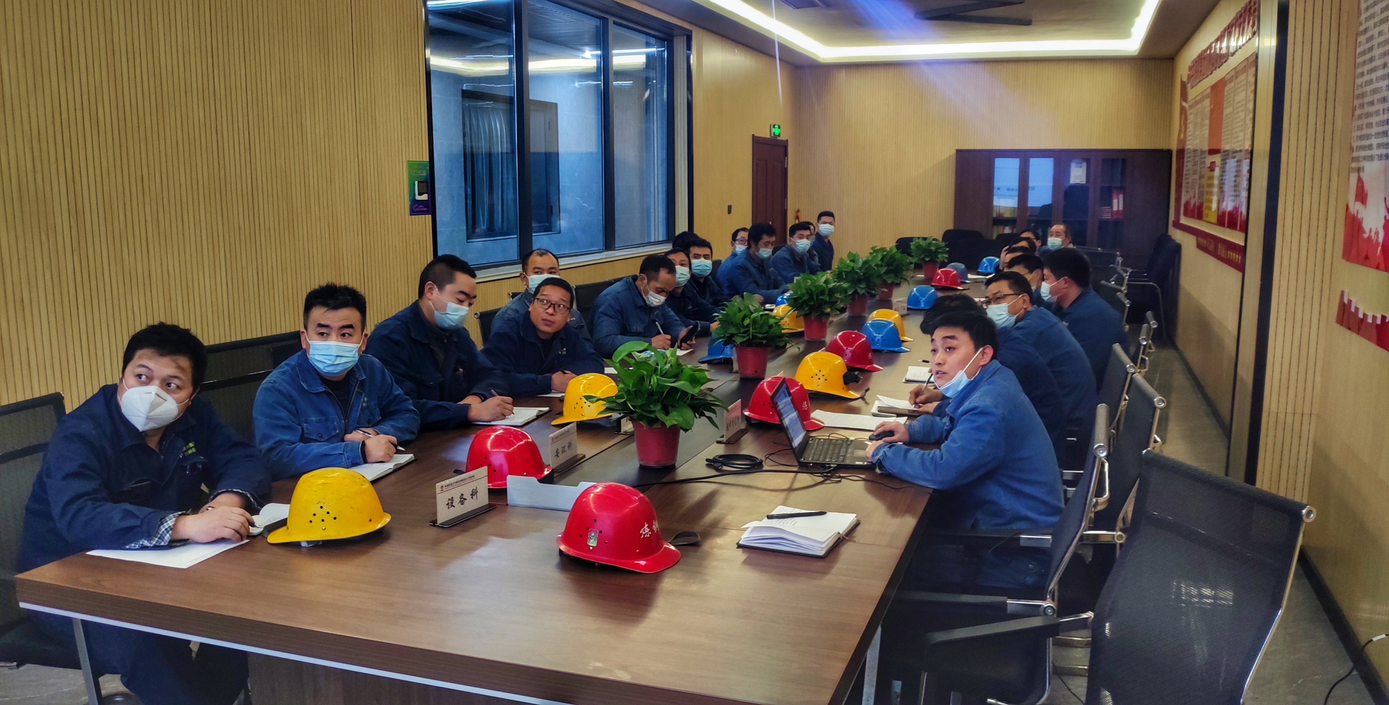 穩(wěn)扎“兩強(qiáng)一重”，著力助推人才隊(duì)伍建設(shè)