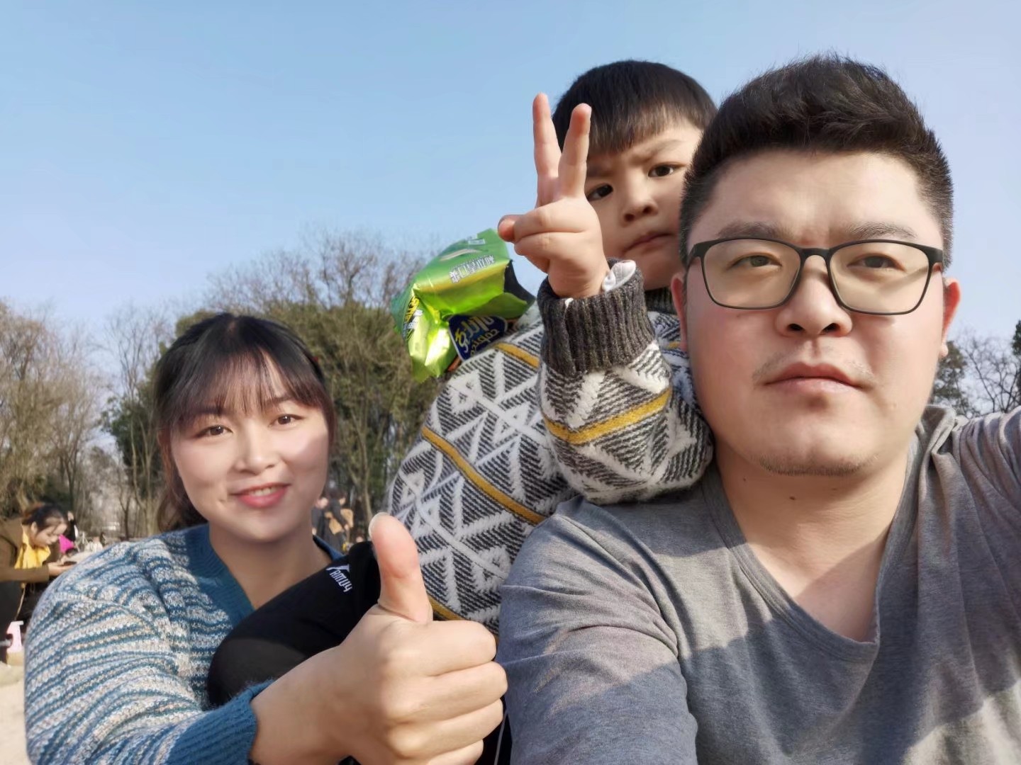 王雪：柔肩挑重擔(dān)  巾幗展芳華