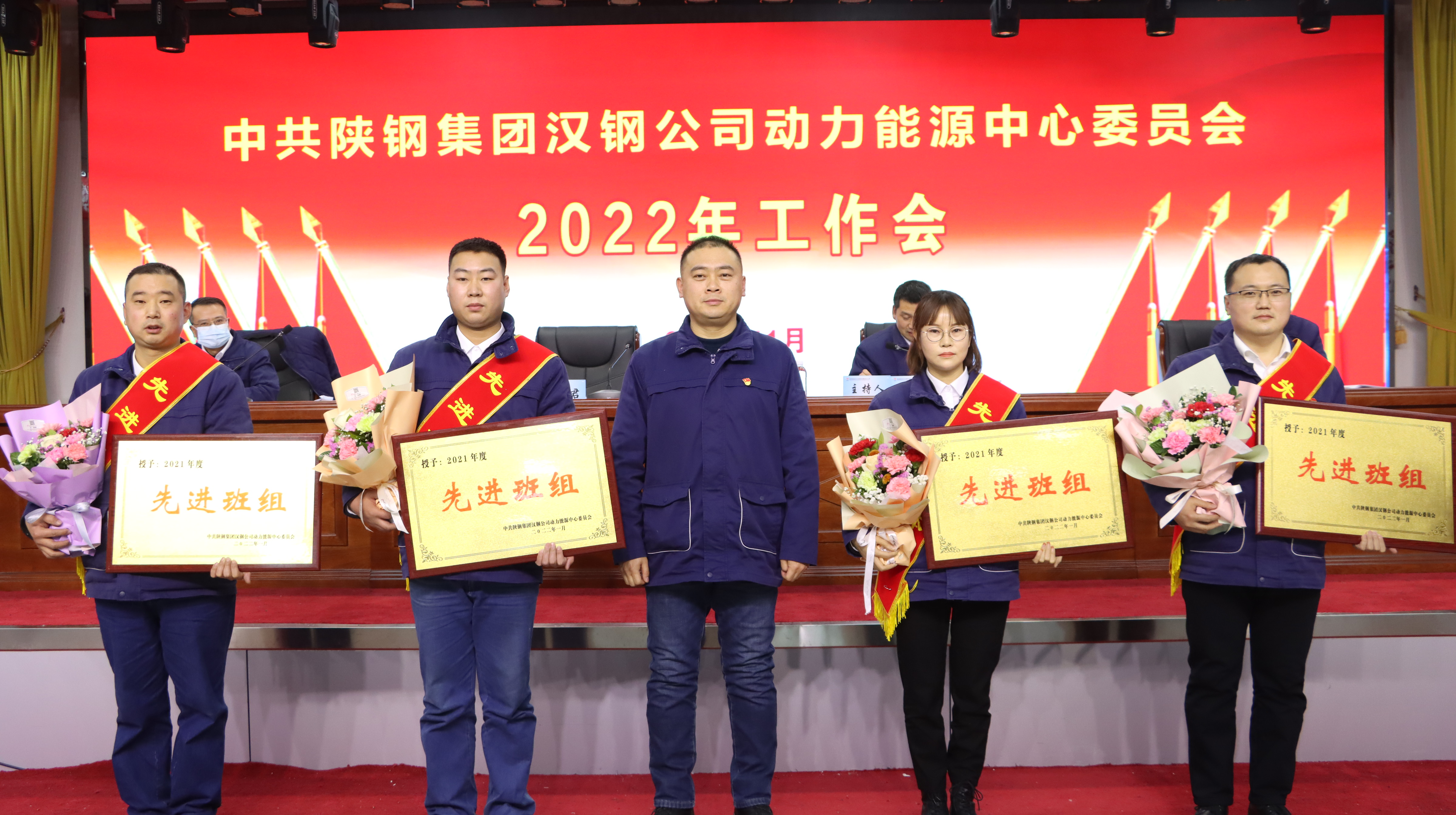 破繭成蝶 鋪就人才成長“一路生花”