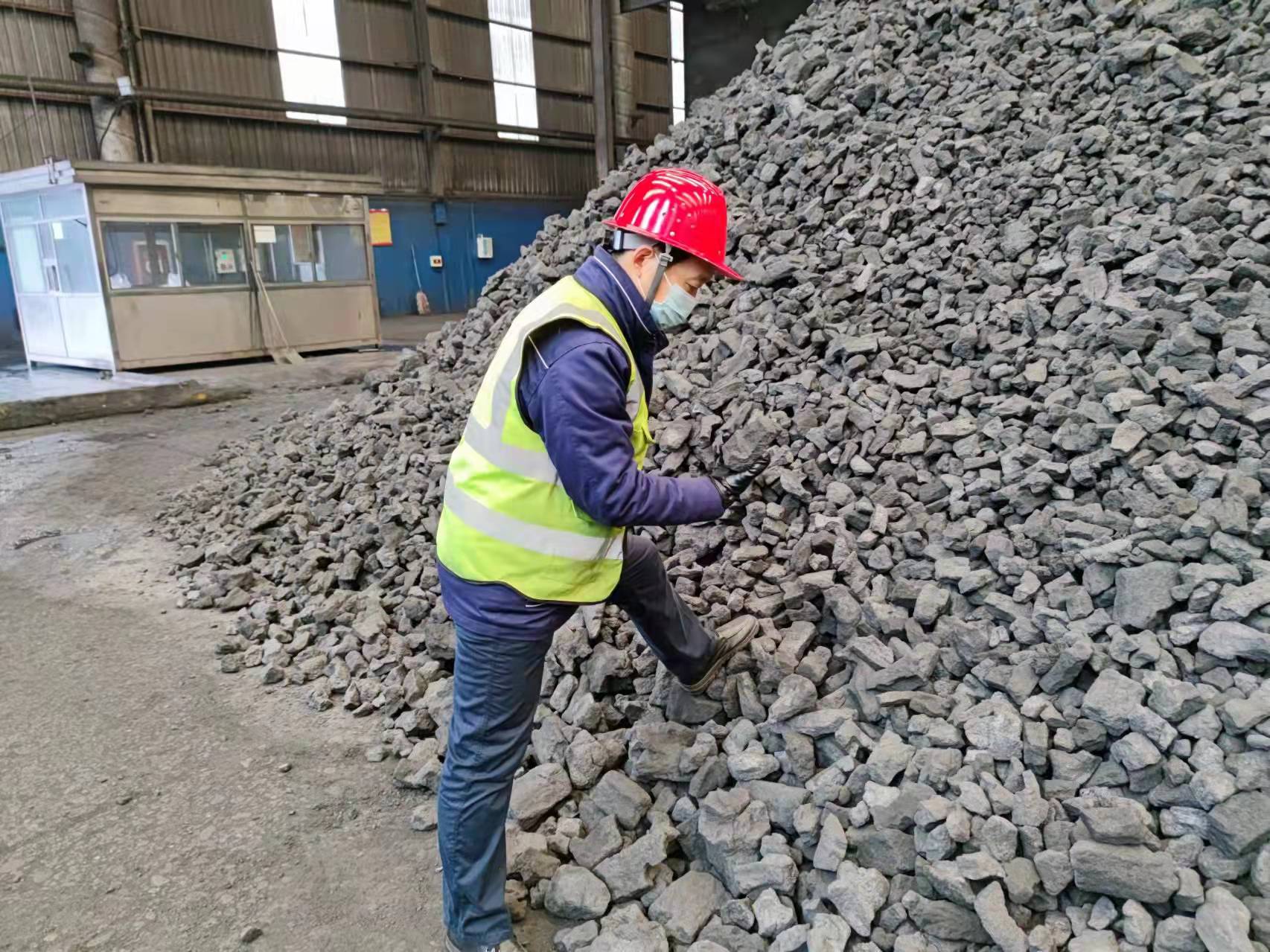 聚焦實(shí)干者：記2021年陜鋼集團(tuán)先進(jìn)工作者徐會(huì)成