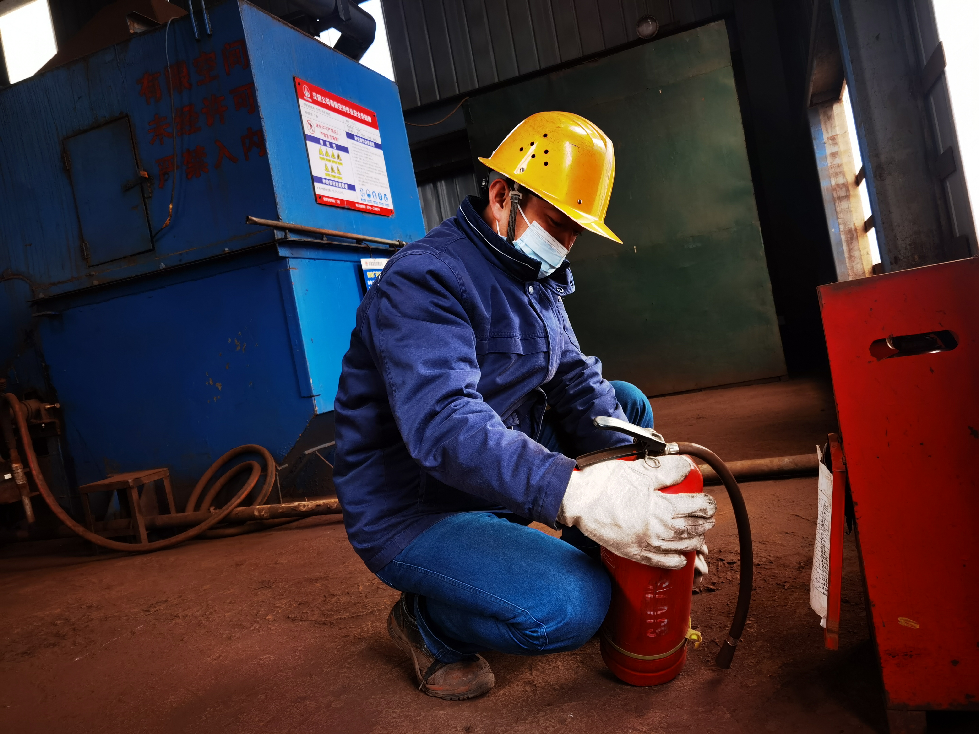 平凡中綻放精彩 記陜鋼集團先進工作者 王智田