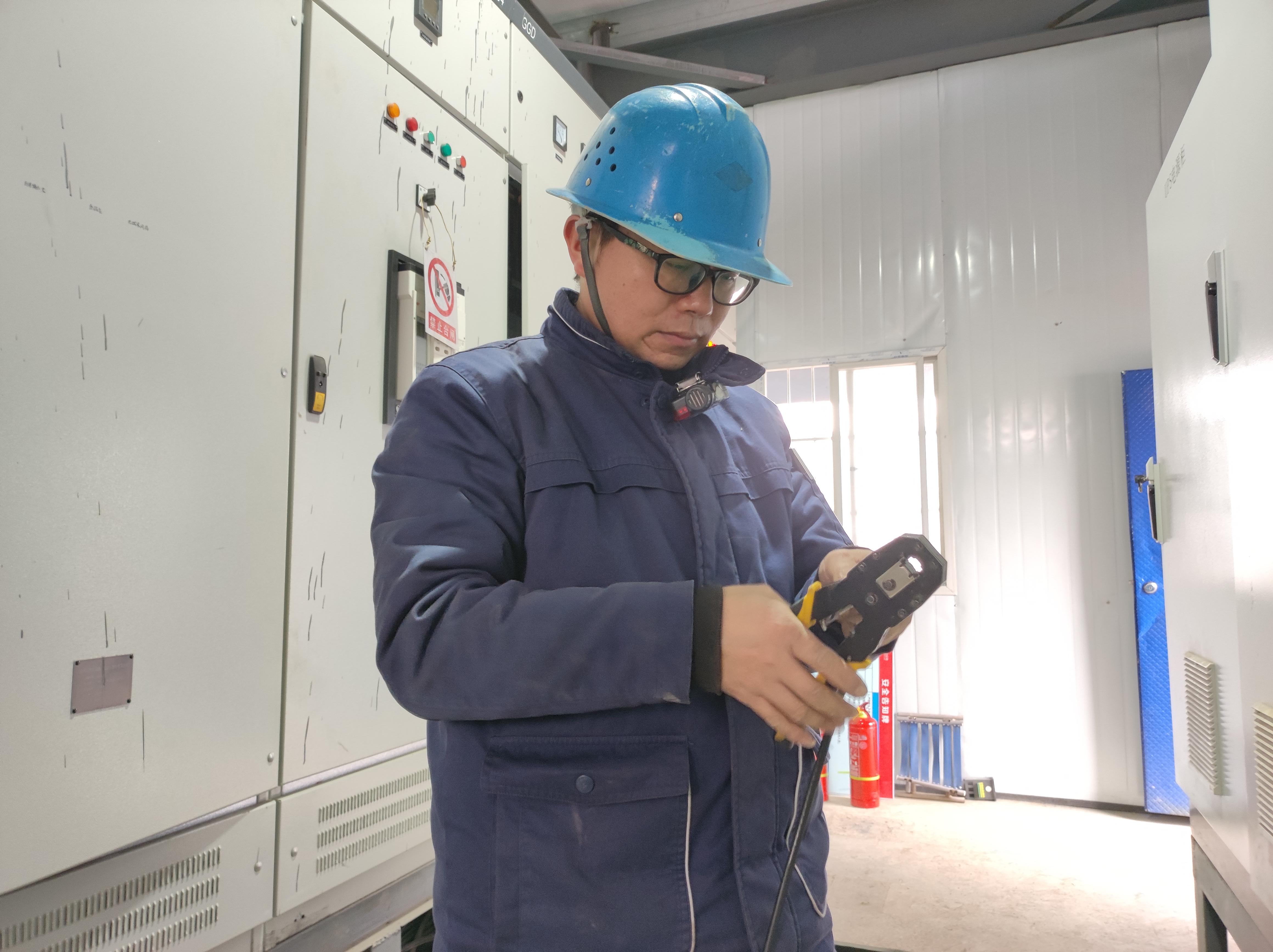 敬業(yè)---繪就不一樣的維修人生