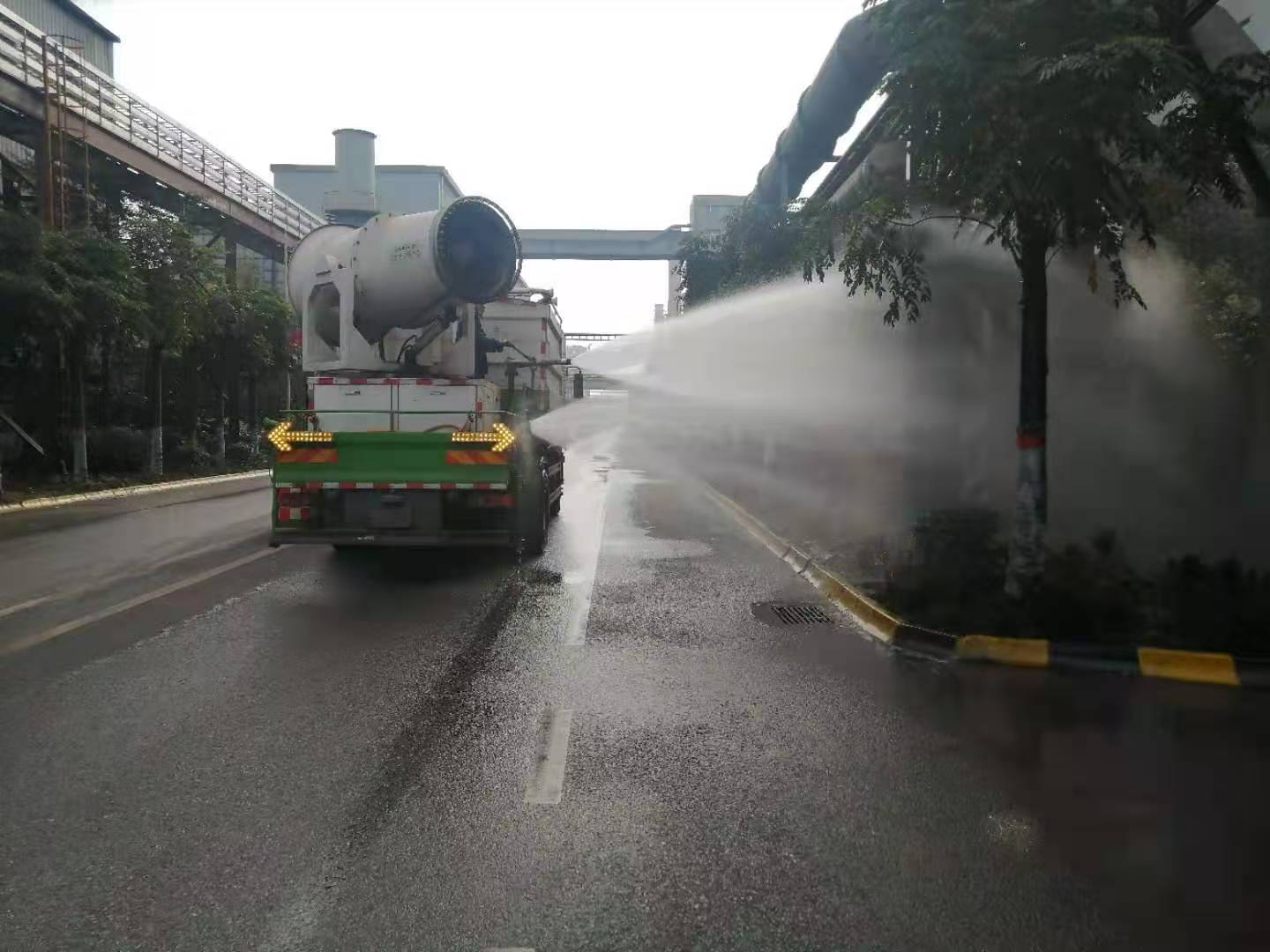 守護(hù)藍(lán)天白云 挖得“真金白銀”