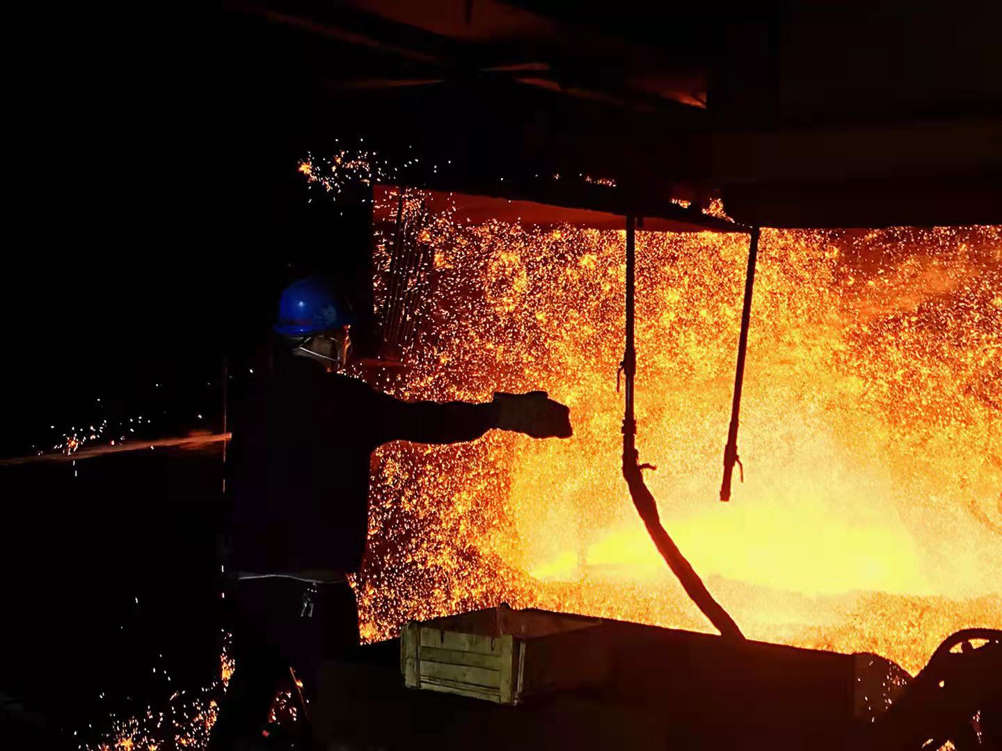 十里鋼城，刮起最“炫”科技風