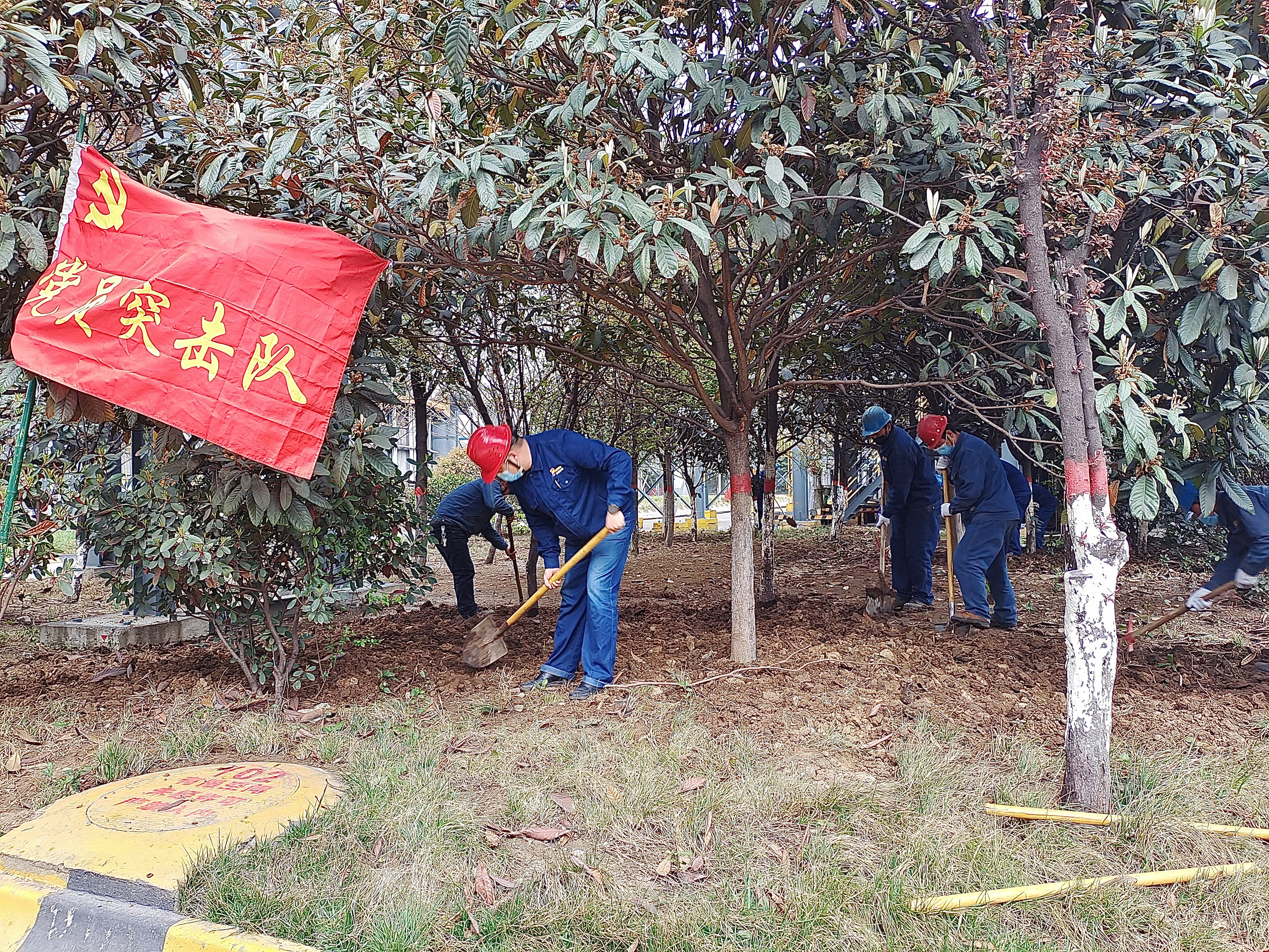 答好黨建答卷，繪就出彩篇章