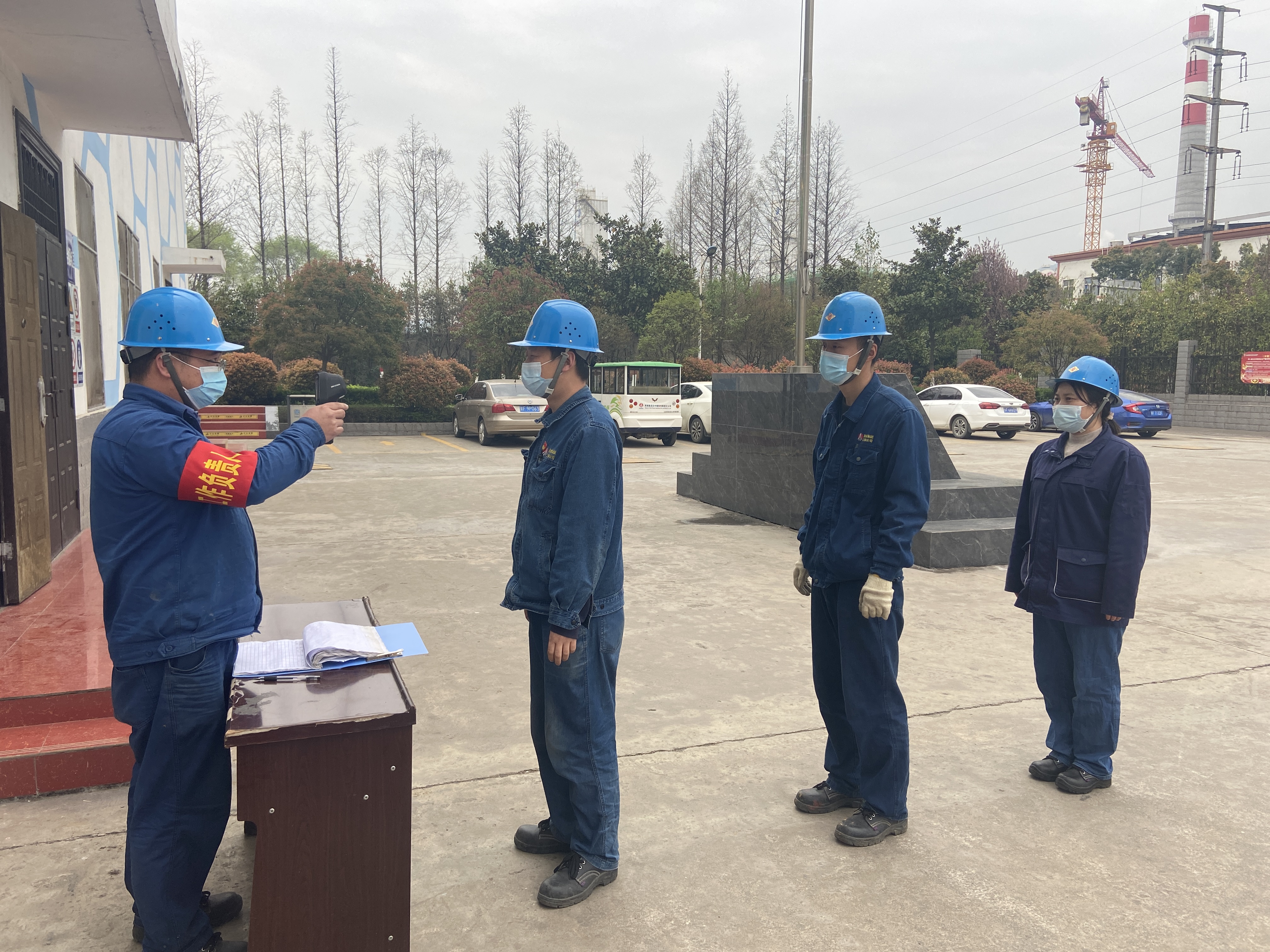 “疫”不容辭  堅守有“度”