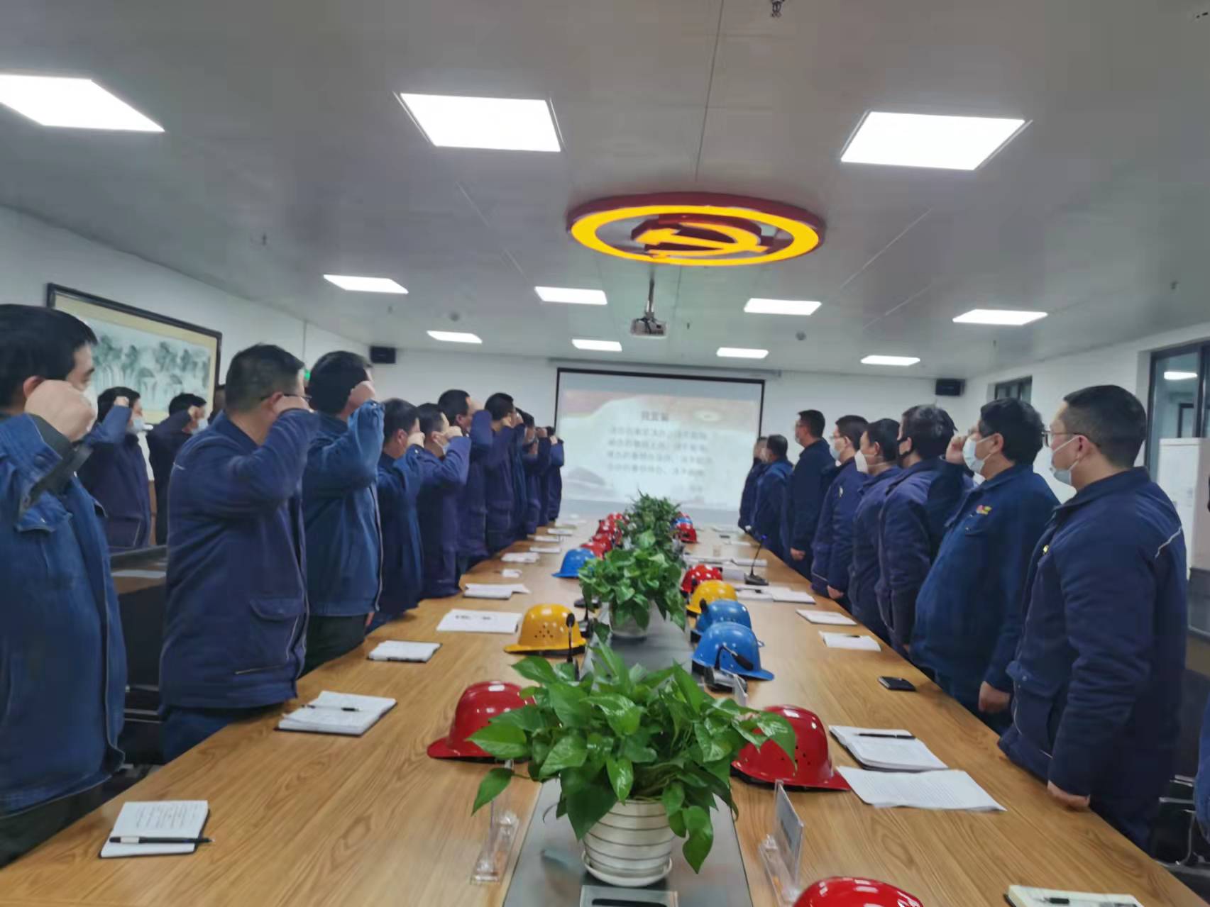 “三措并舉”筑牢黨風(fēng)廉政建設(shè)根基