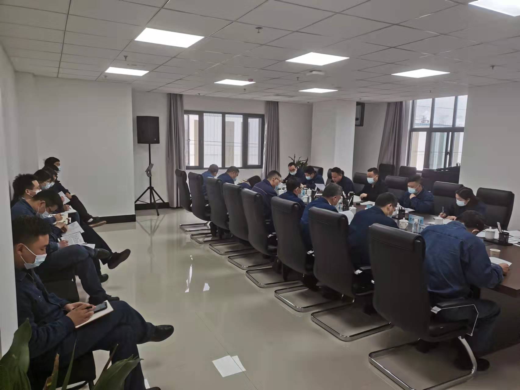 漢鋼公司紀(jì)委召開一季度紀(jì)檢監(jiān)察工作例會(huì)