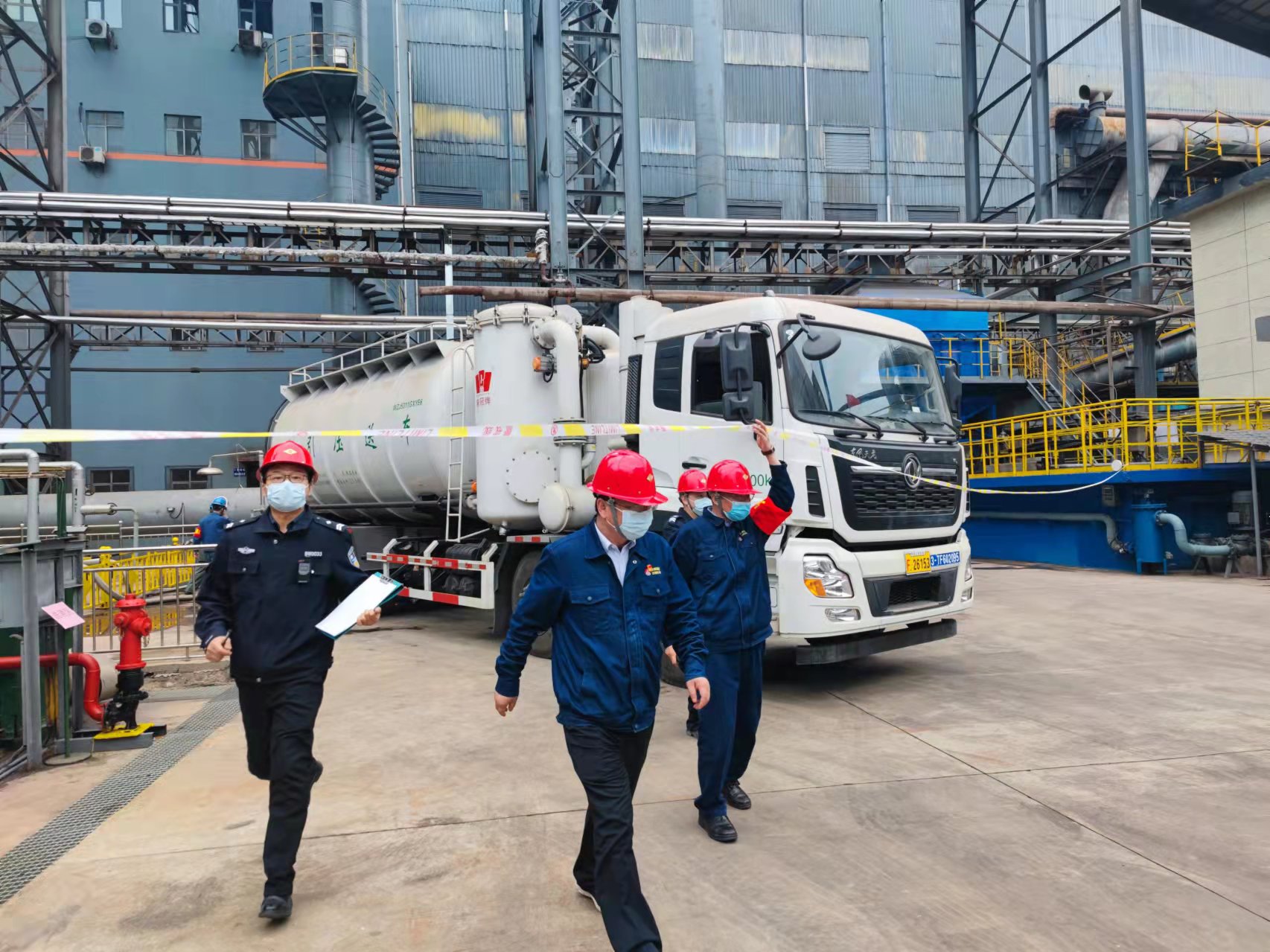 以練促戰(zhàn)——漢鋼公司開展2022年?；肥鹿蕬?yīng)急演練