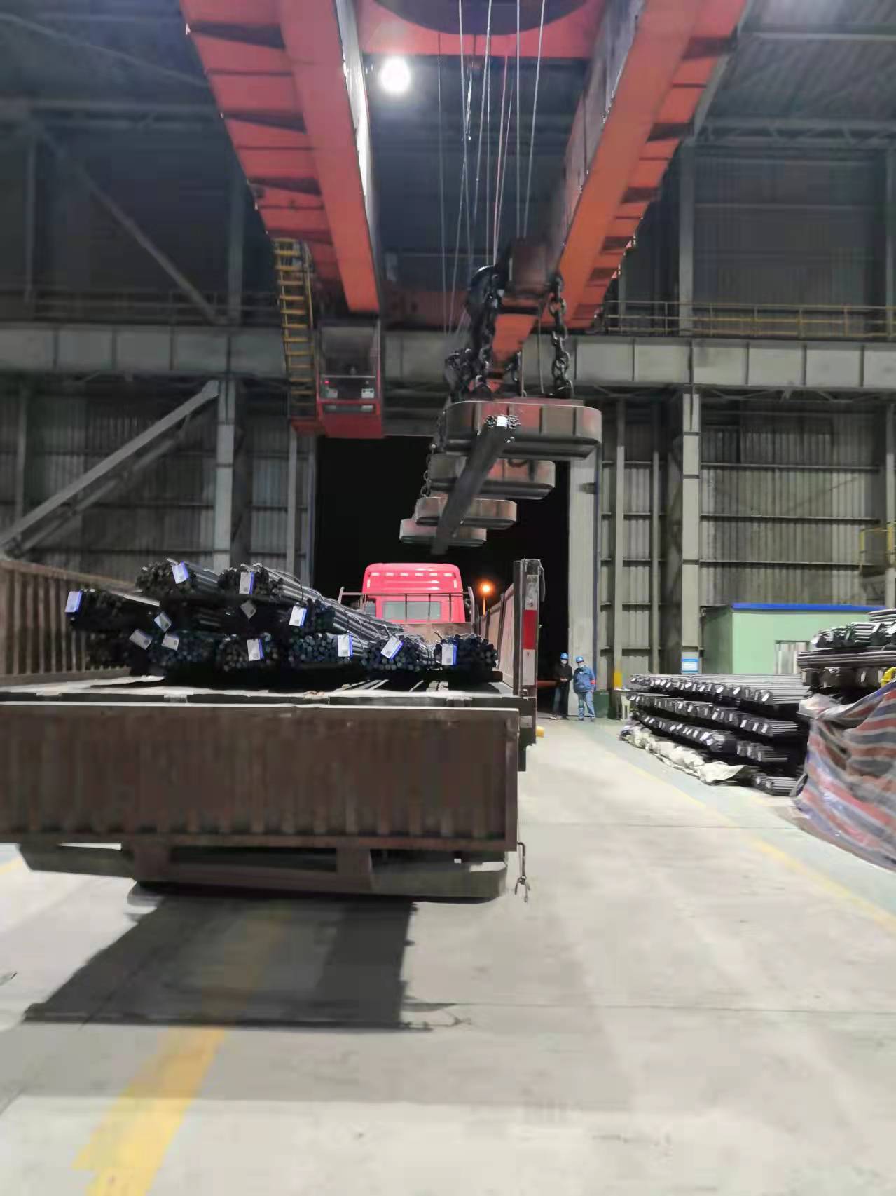 1噸鋼材也能賣！陜鋼集團(tuán)多單位協(xié)作支持長安大學(xué)科研