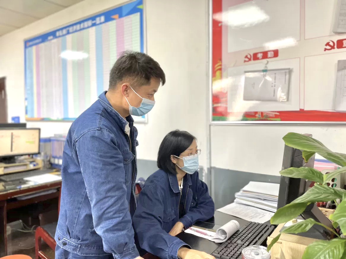 以勤補拙 百煉成鋼 在不斷創(chuàng)新中突破自我