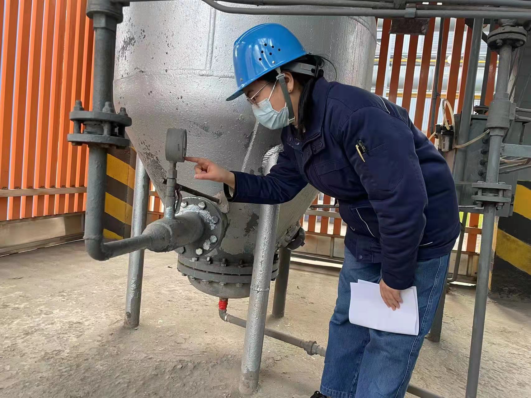 平凡崗位，書寫不凡人生——記陜鋼集團(tuán)2020-2021年度巾幗能手任華