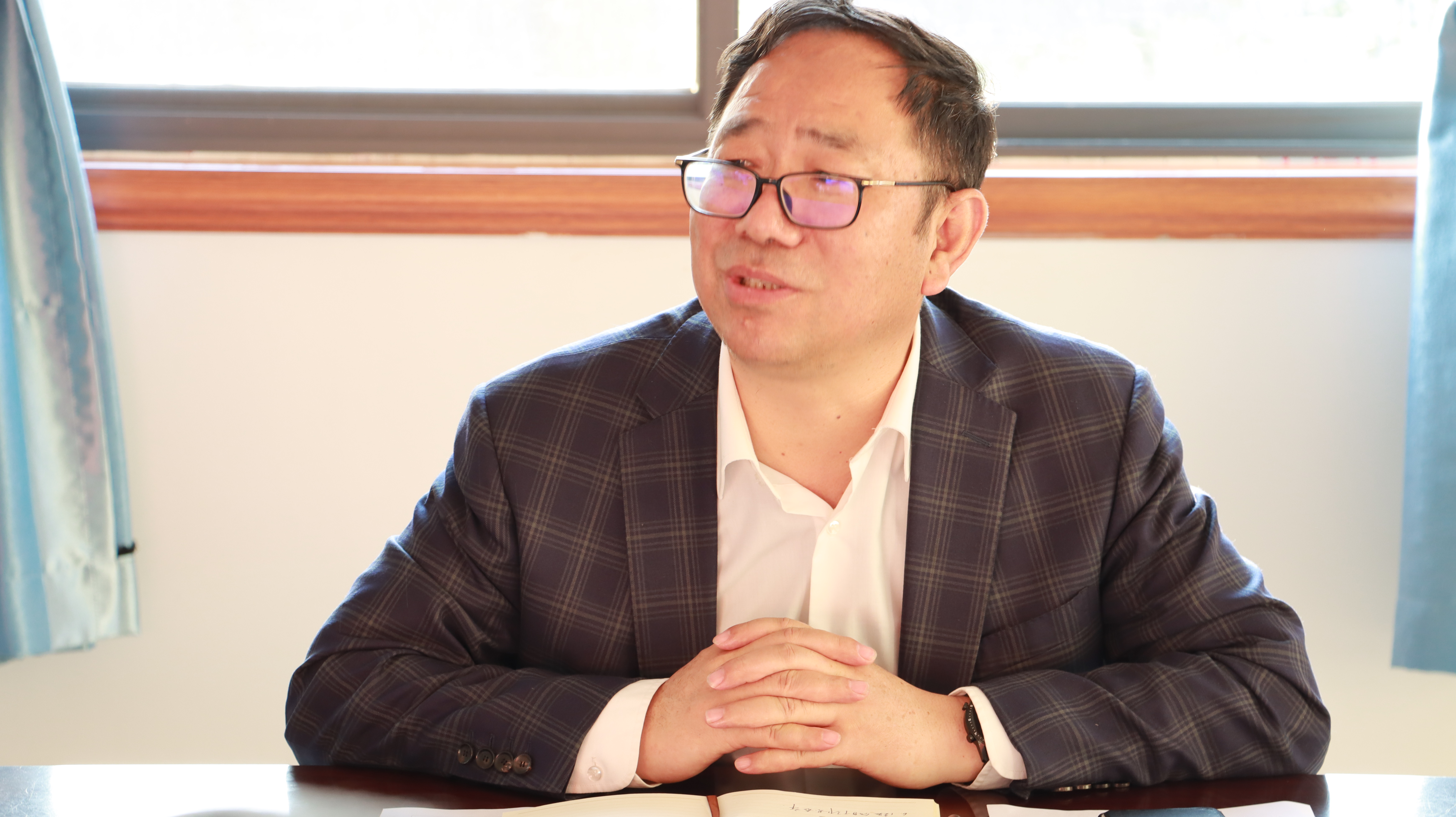 武軍強(qiáng)到漢鋼公司物流中心開展班組安全管理指導(dǎo)