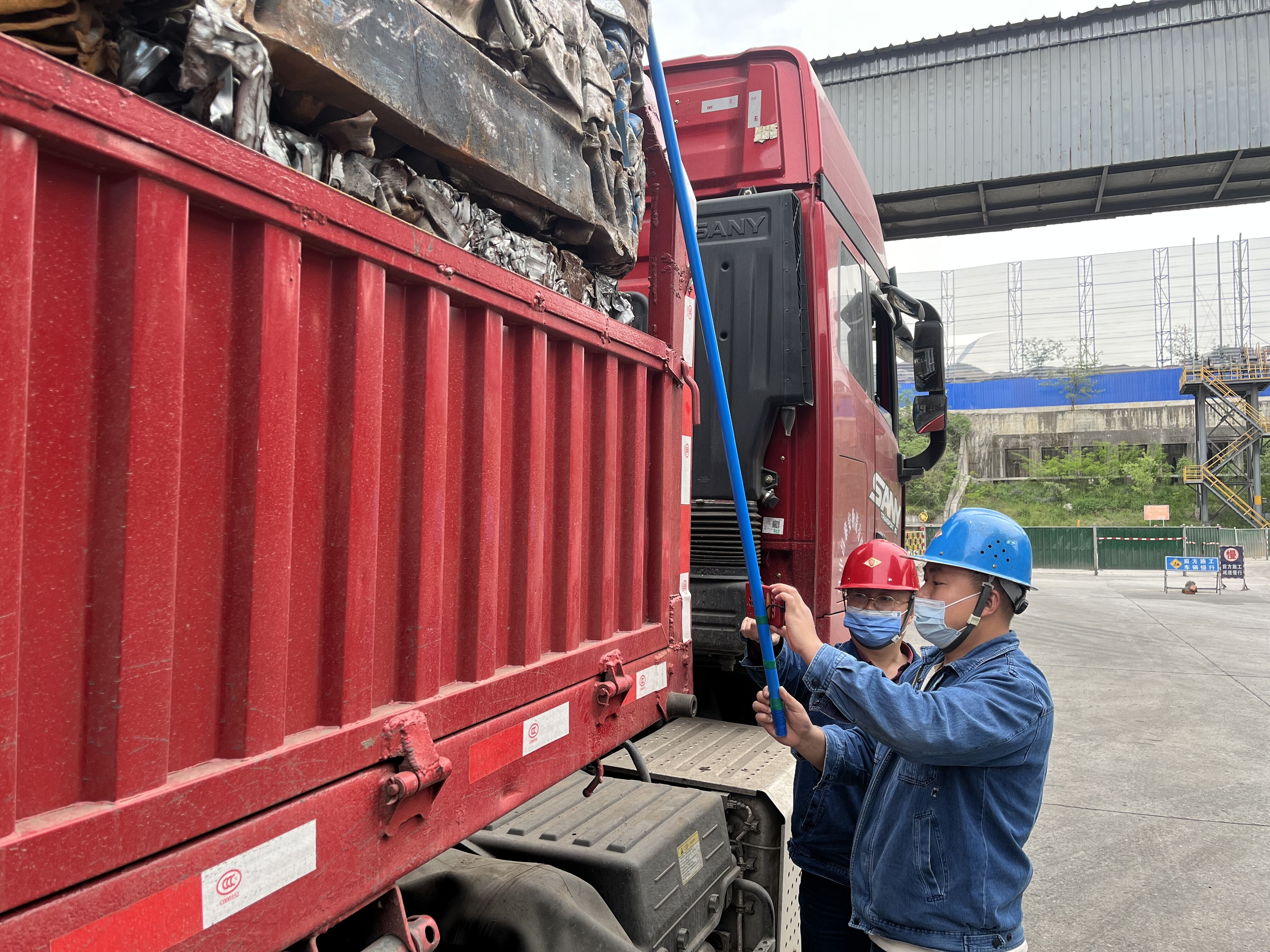 把職工的事兒放在心上，落到實處