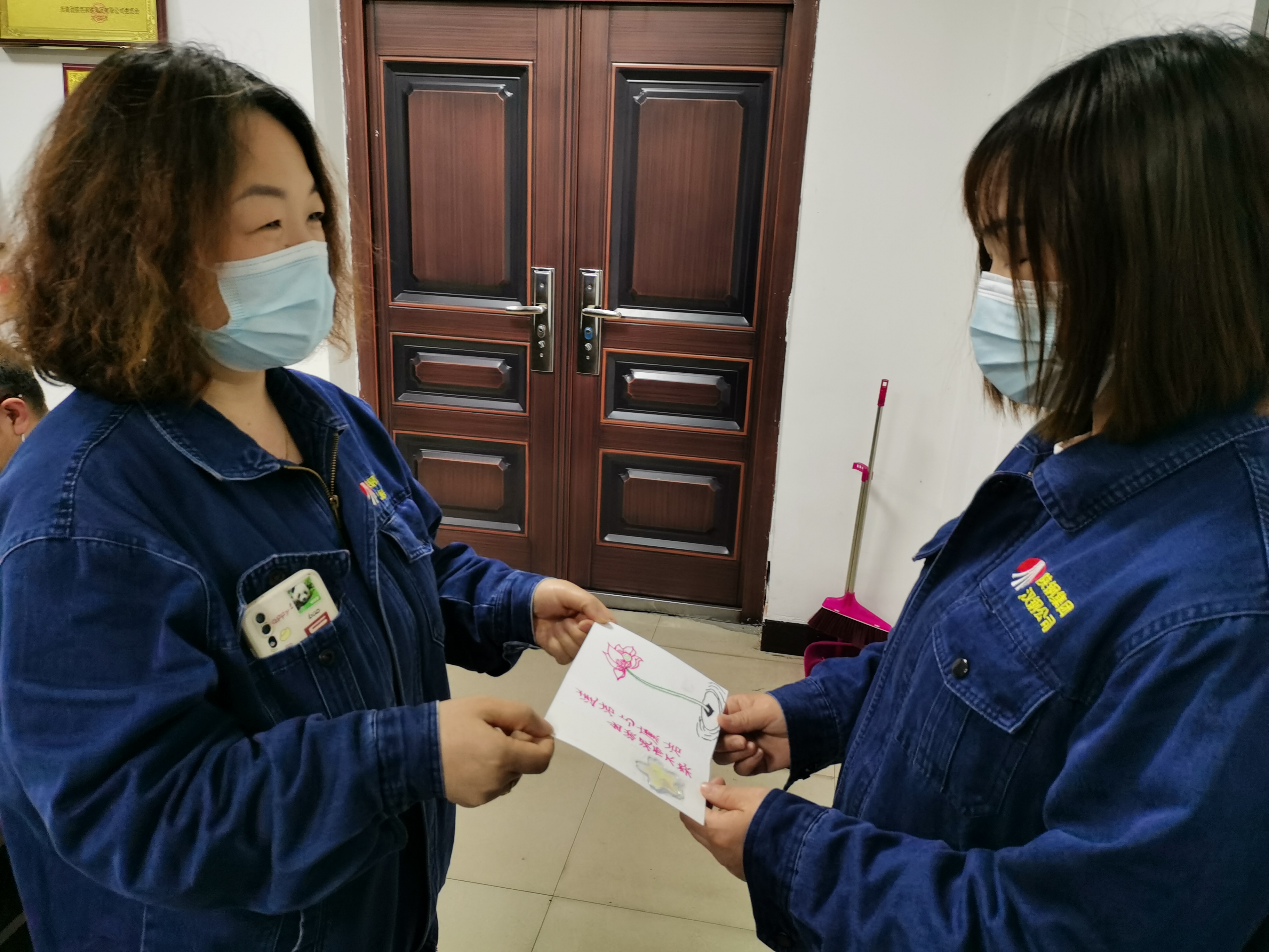 “黨建引領(lǐng)”新路子，打造溫暖“新”支部