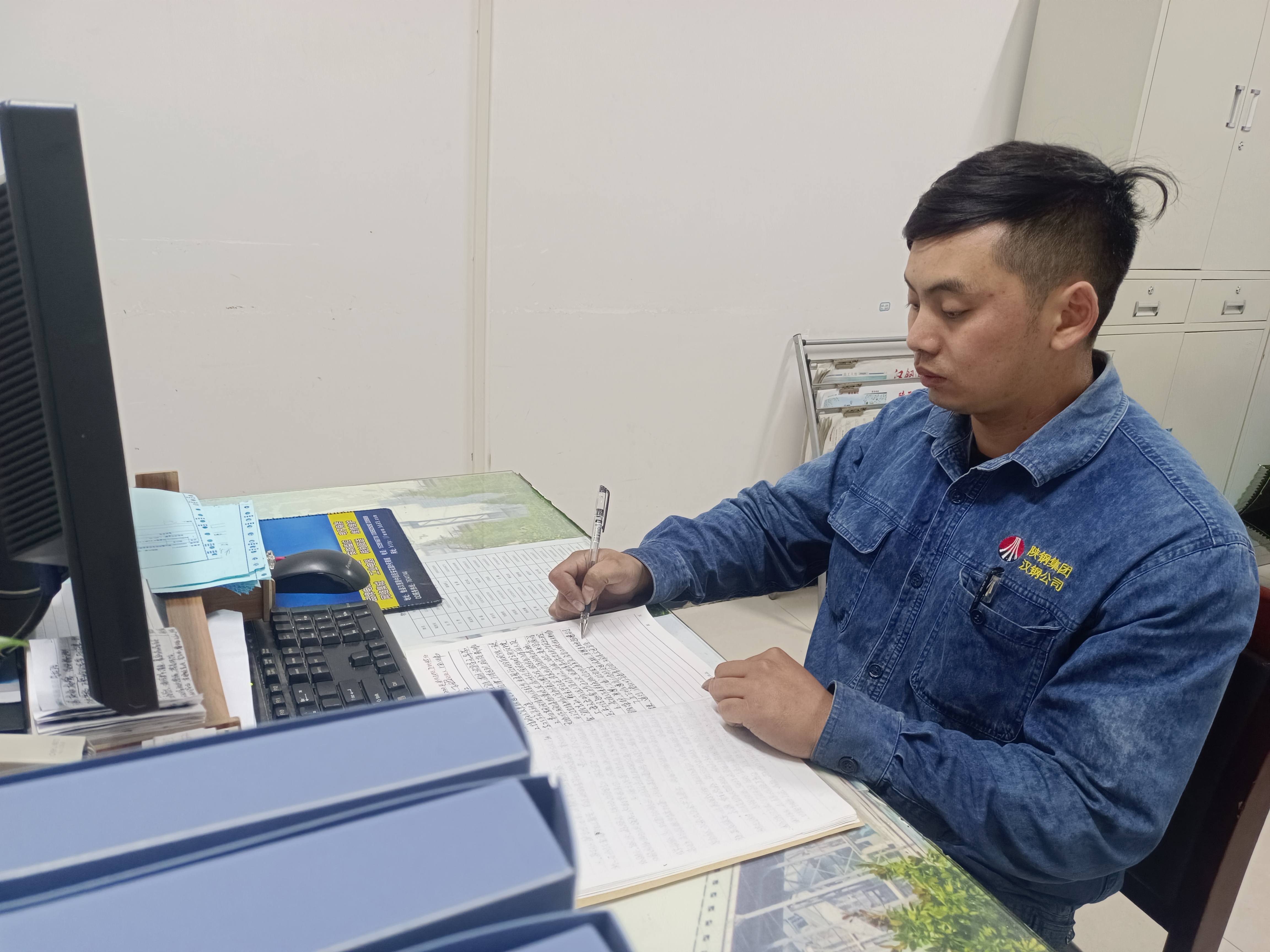 足履實(shí)地，青春在崗位上綻放