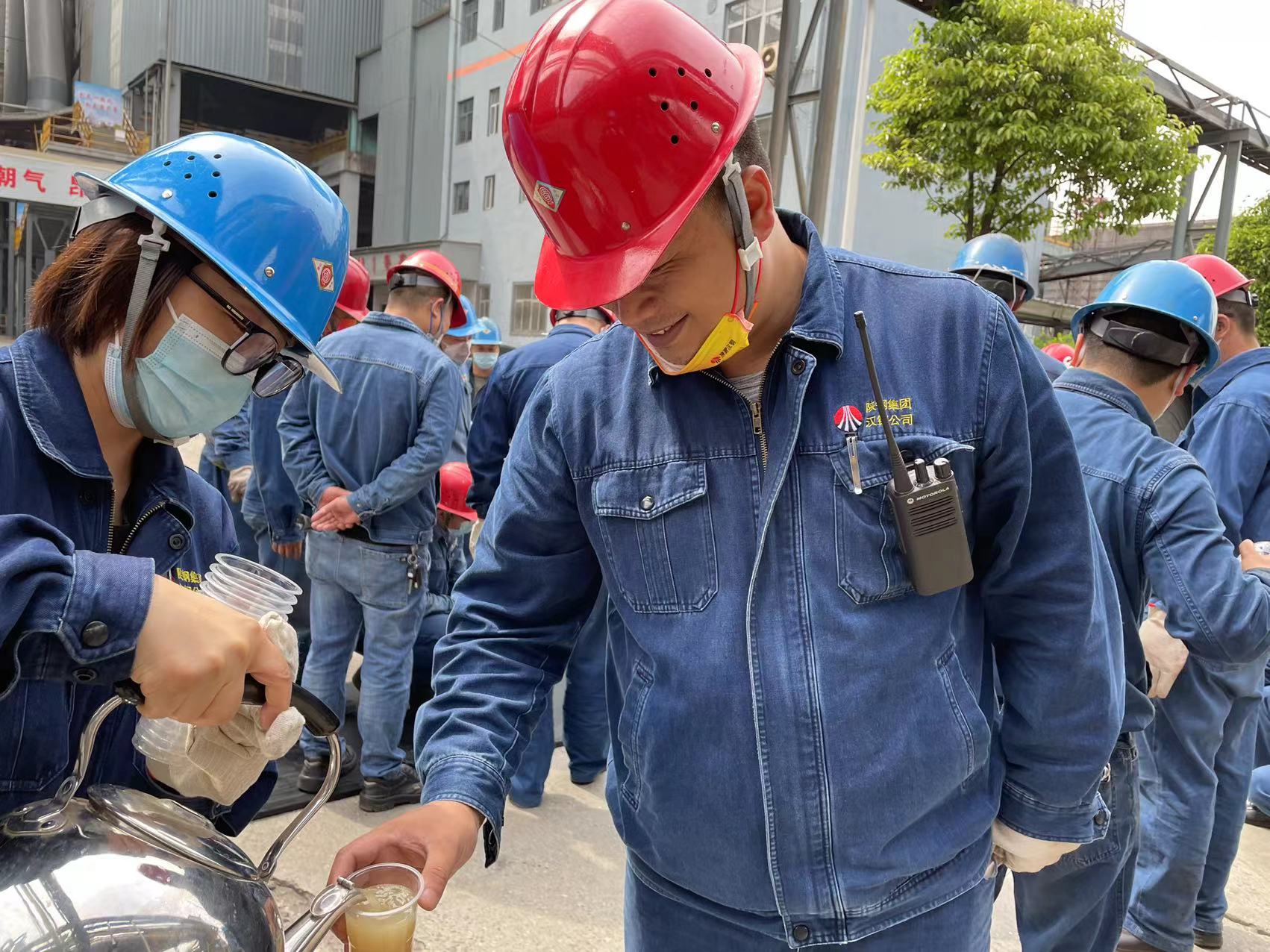 “紅色風(fēng)采”在檢修一線彰顯