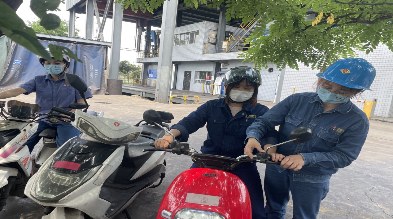 張蓉：安全戰(zhàn)線的“全能主播”