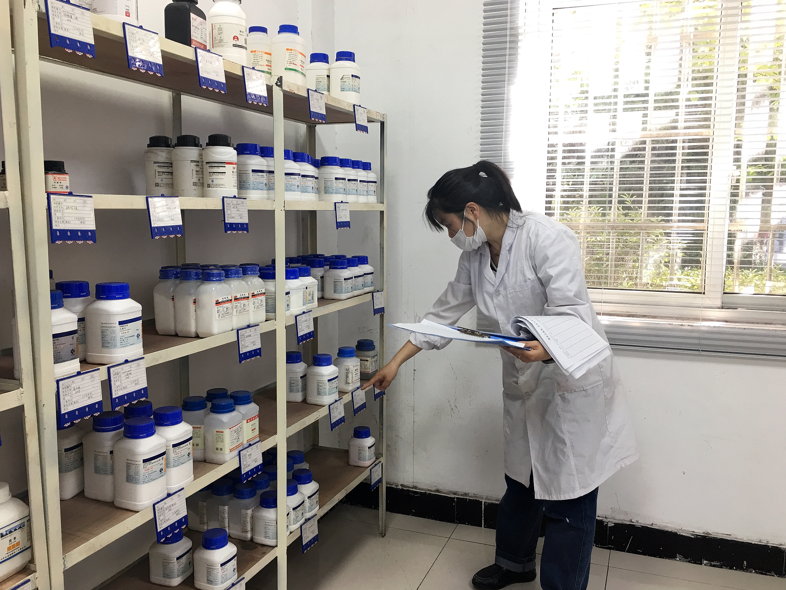 爭(zhēng)朝夕求突破，檢化驗(yàn)“好苗子”的降本經(jīng)