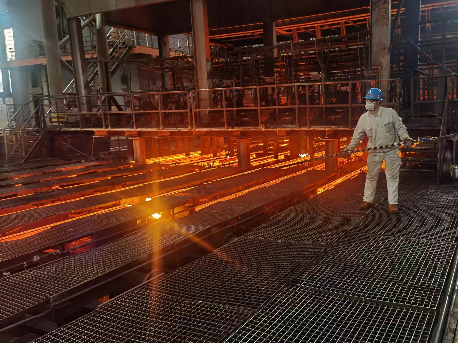 戰(zhàn)高溫，要看這群“斗獸士”