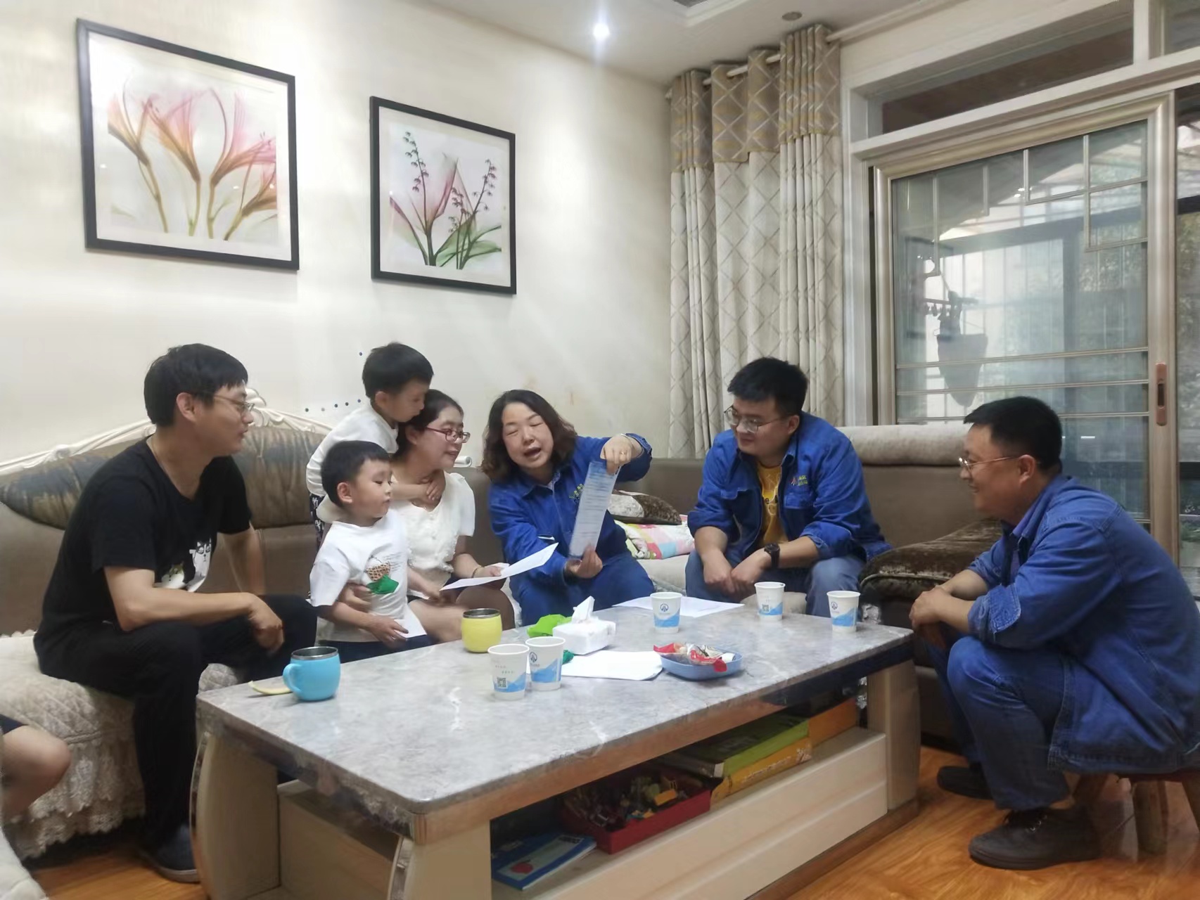 親情寄語(yǔ)筑防線，家庭助廉送清風(fēng)