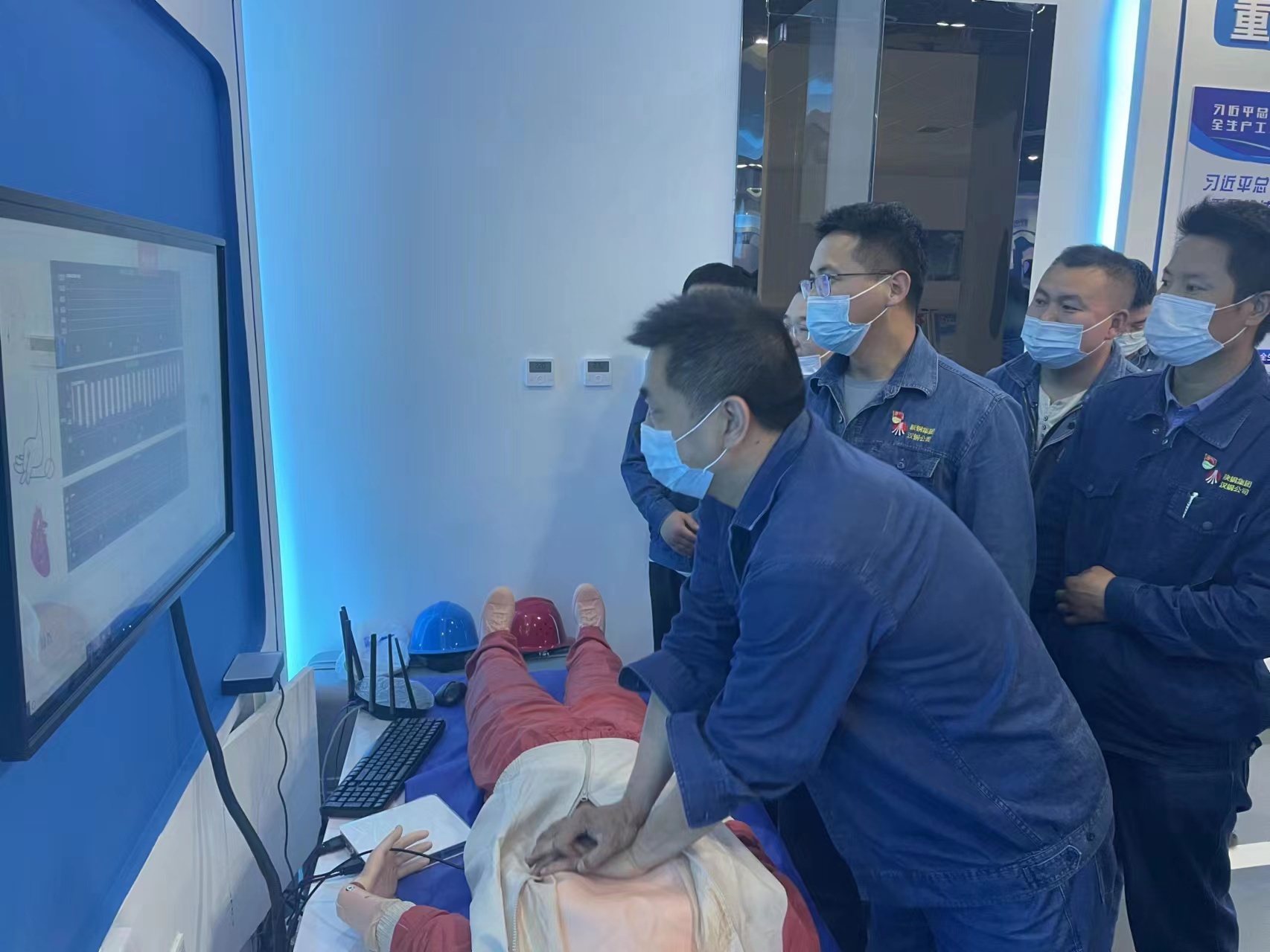 身臨其境去實踐，當好第一責任人