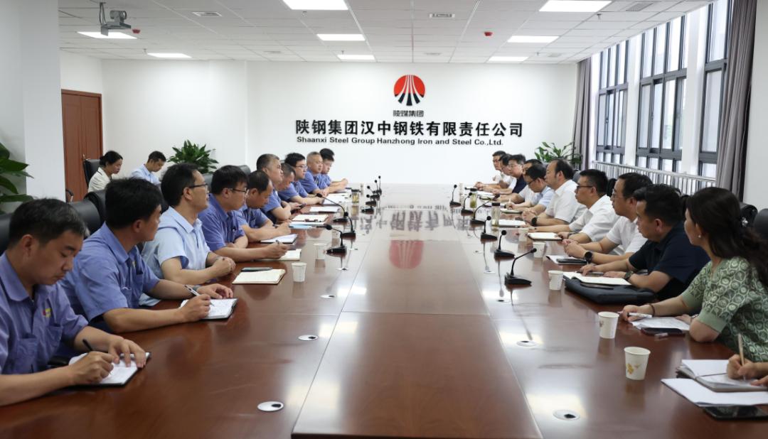 黎建軍深入漢鋼公司開展“進(jìn)知解”活動