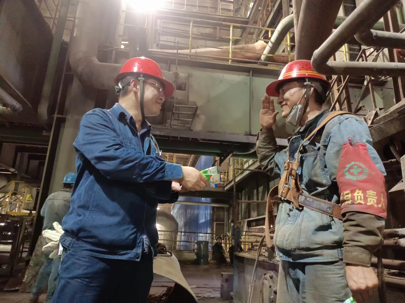 超燃！檢修現(xiàn)場那些動人的畫面