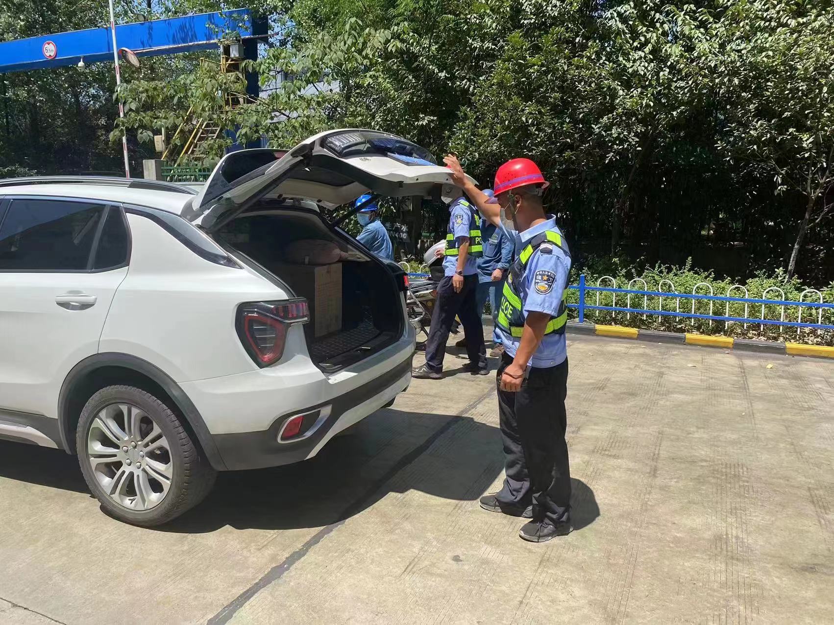 戰(zhàn)高溫 斗酷暑 保衛(wèi)戰(zhàn)士無懼 “烤”驗