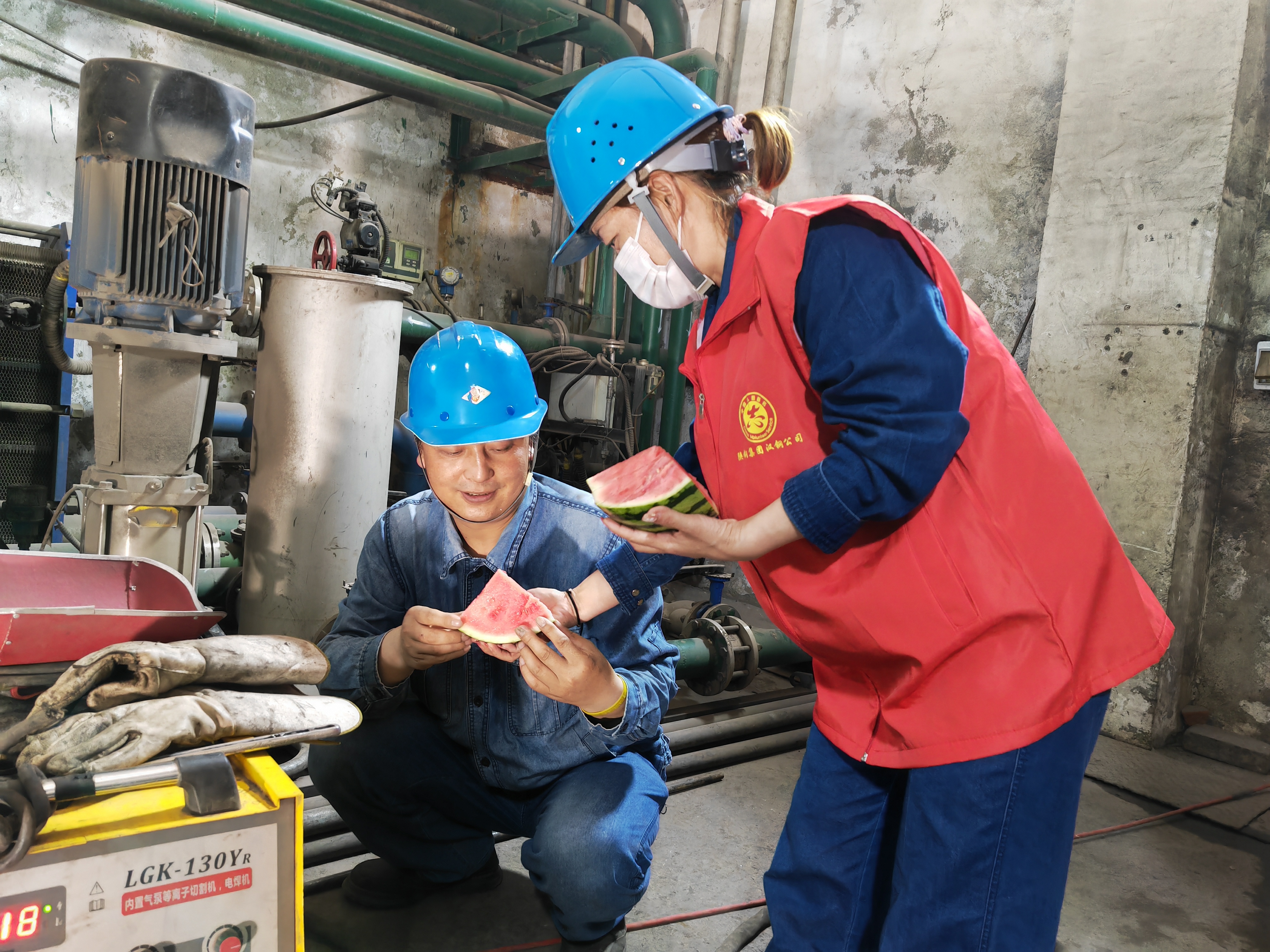 保障夏季安全生產(chǎn)，煉鋼廠這樣做！