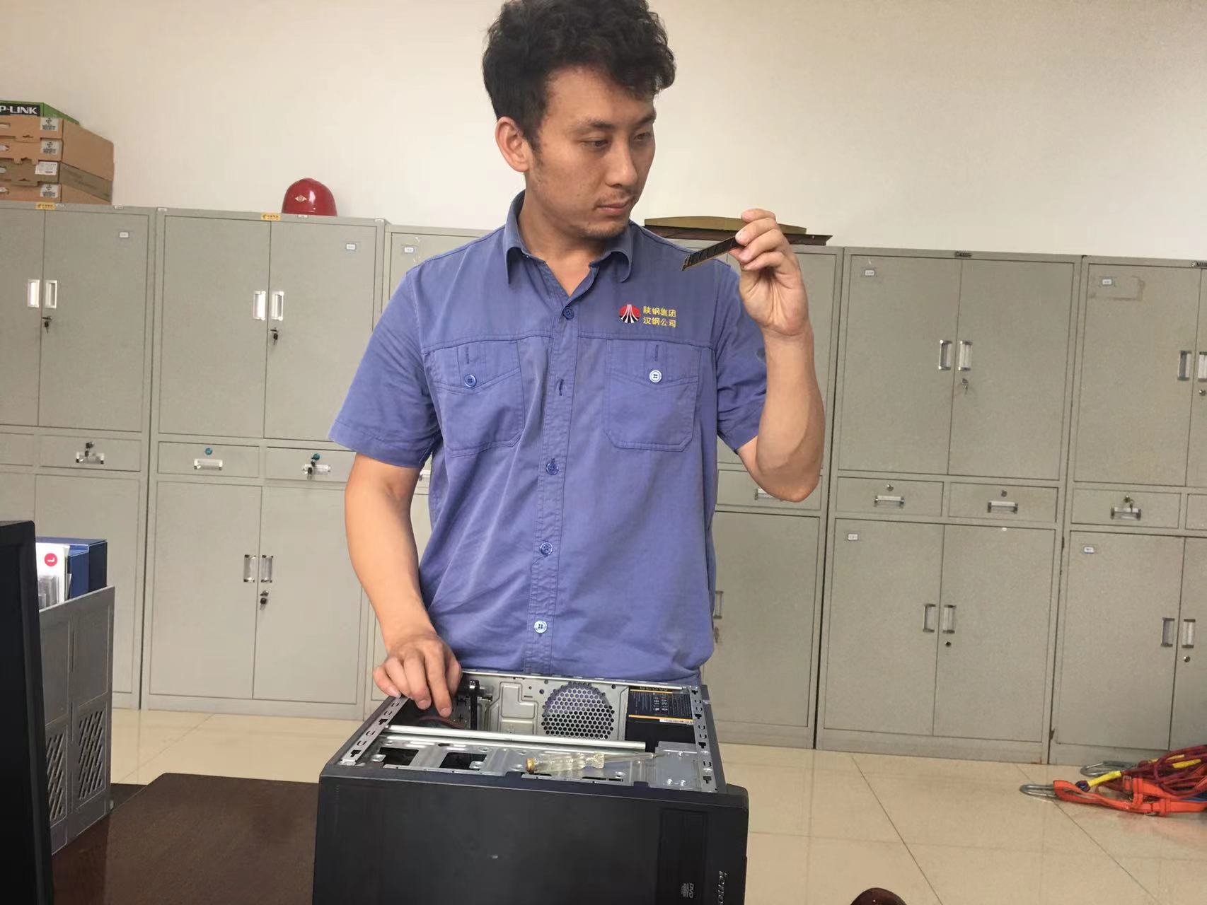 接地氣的電氣管理人！超贊