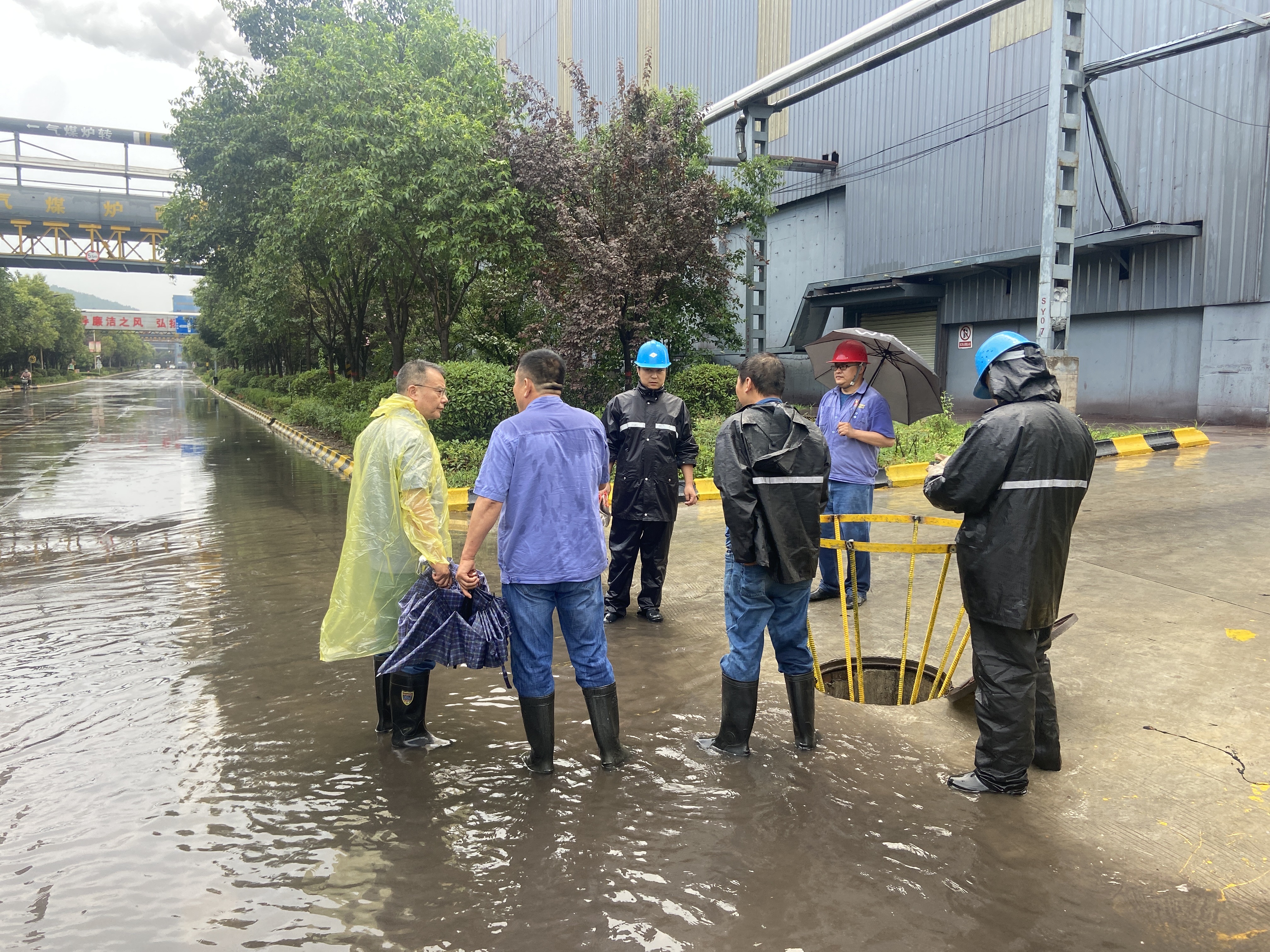 “清”風(fēng)化雨 “廉”花盛開(kāi)
