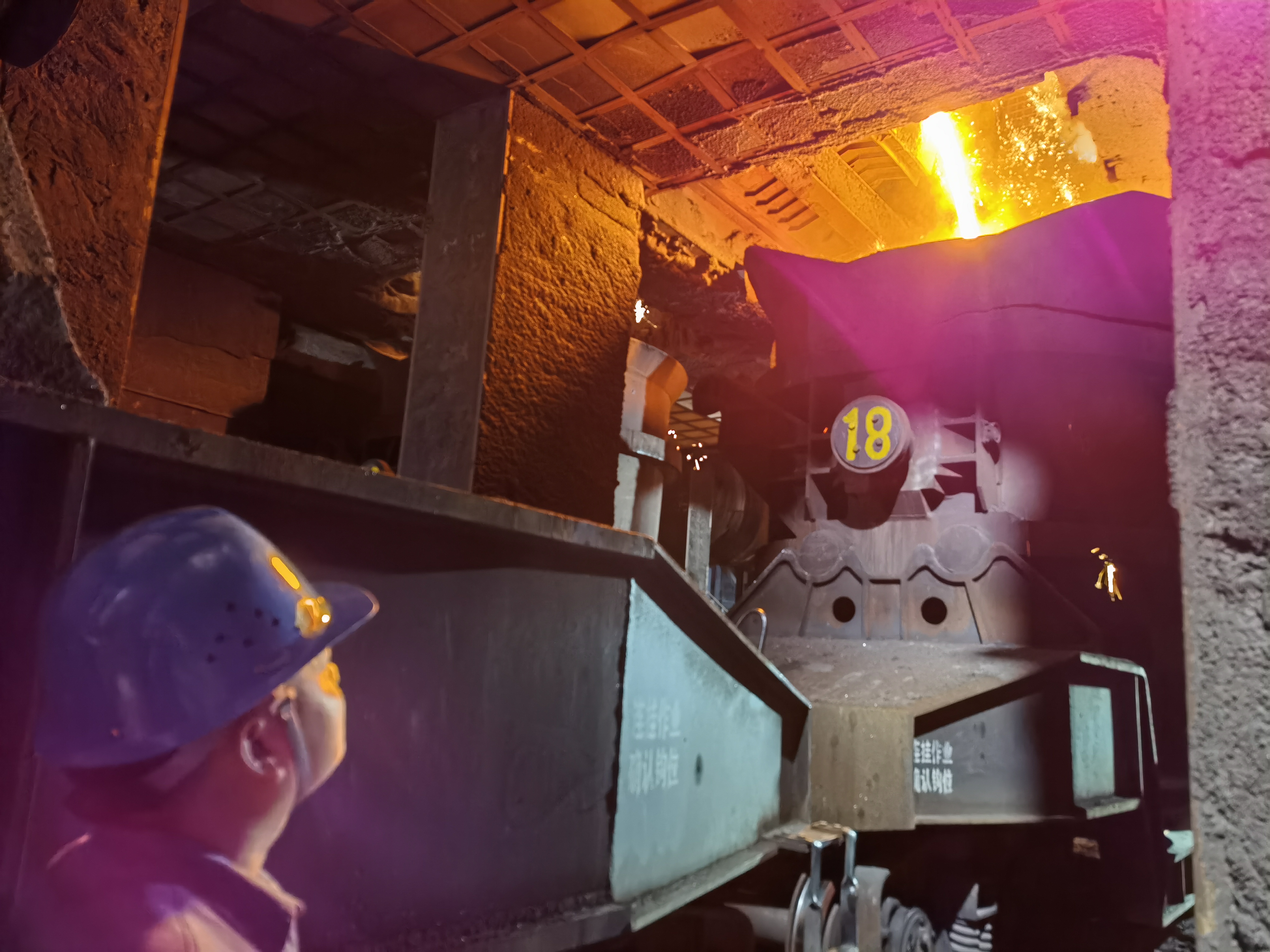 “夜行俠”點亮“鋼城星光”