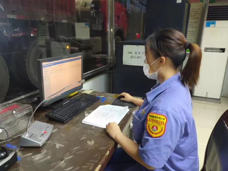 凡人微光  處處閃爍