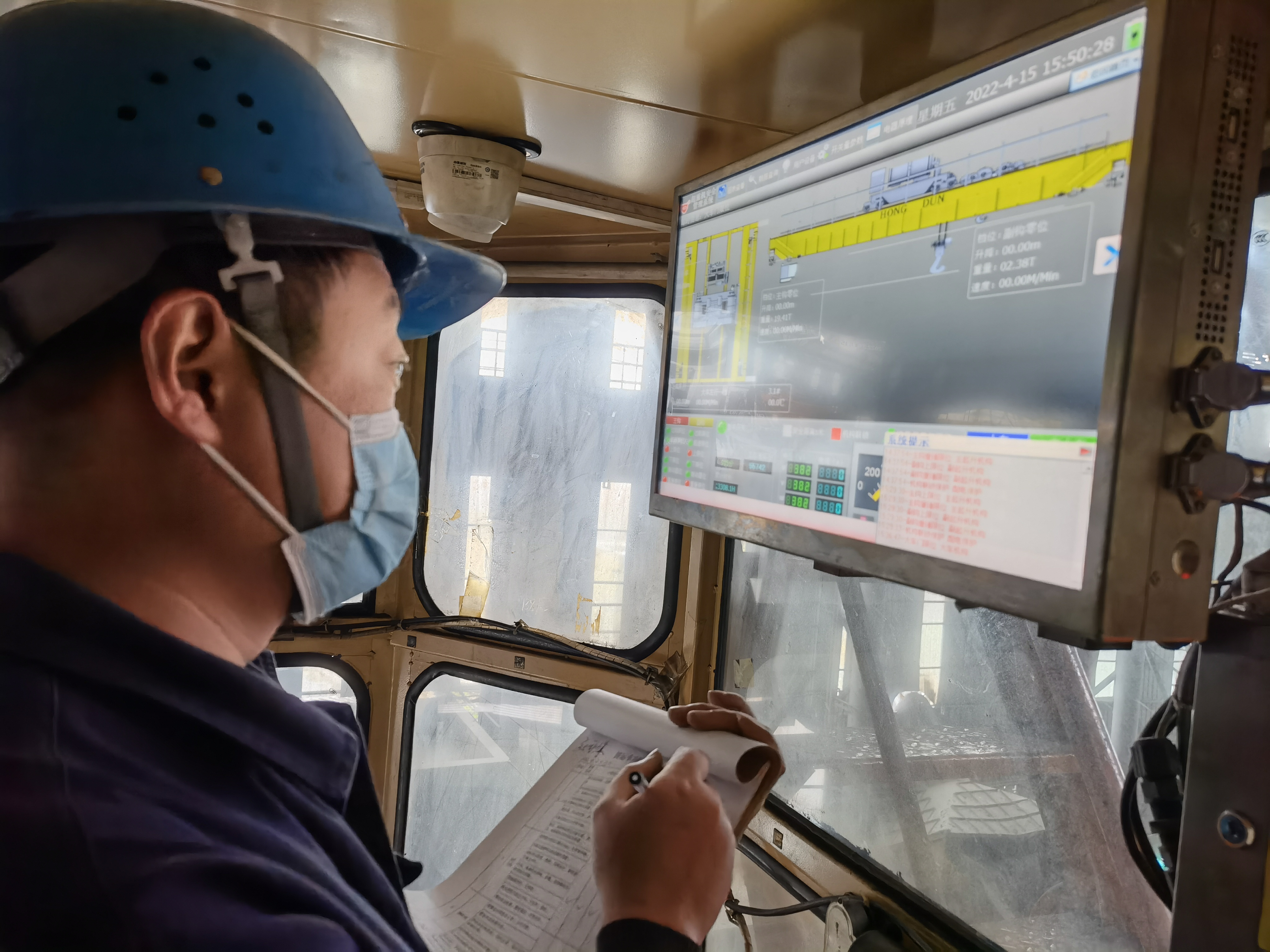 高溫“烤驗”下的他們