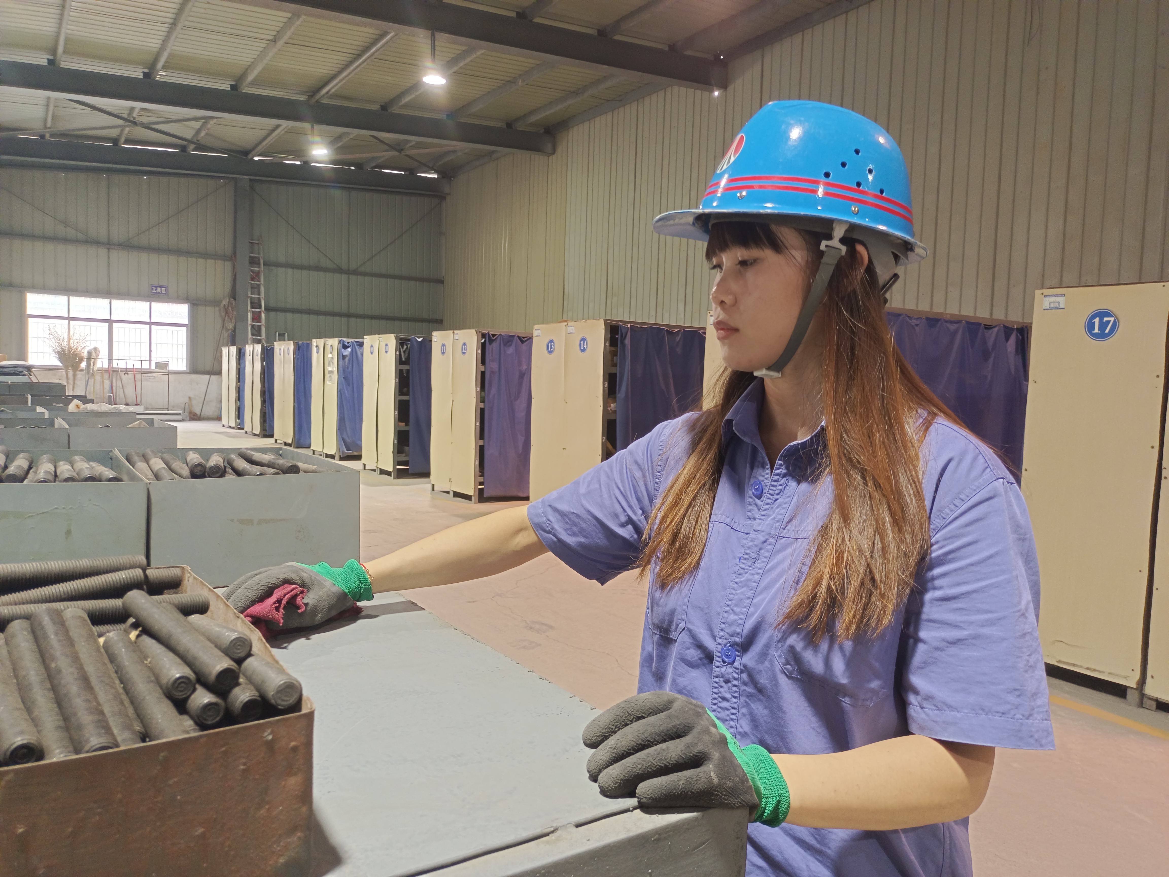 巾幗不讓須眉！物資管理“娘子軍”真贊