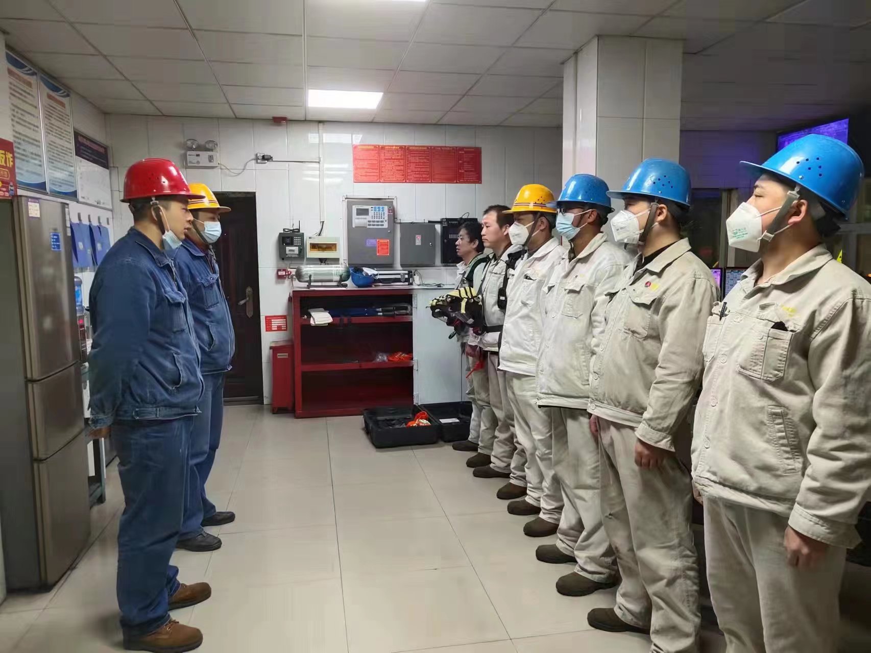 “安全警示”總動員，營造平安煉鋼