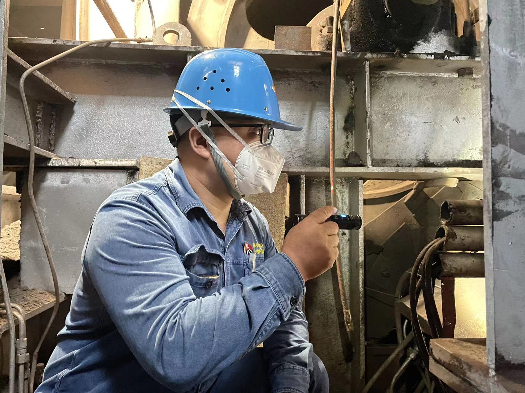 堅(jiān)守一個(gè)崗位，踐行一份責(zé)任