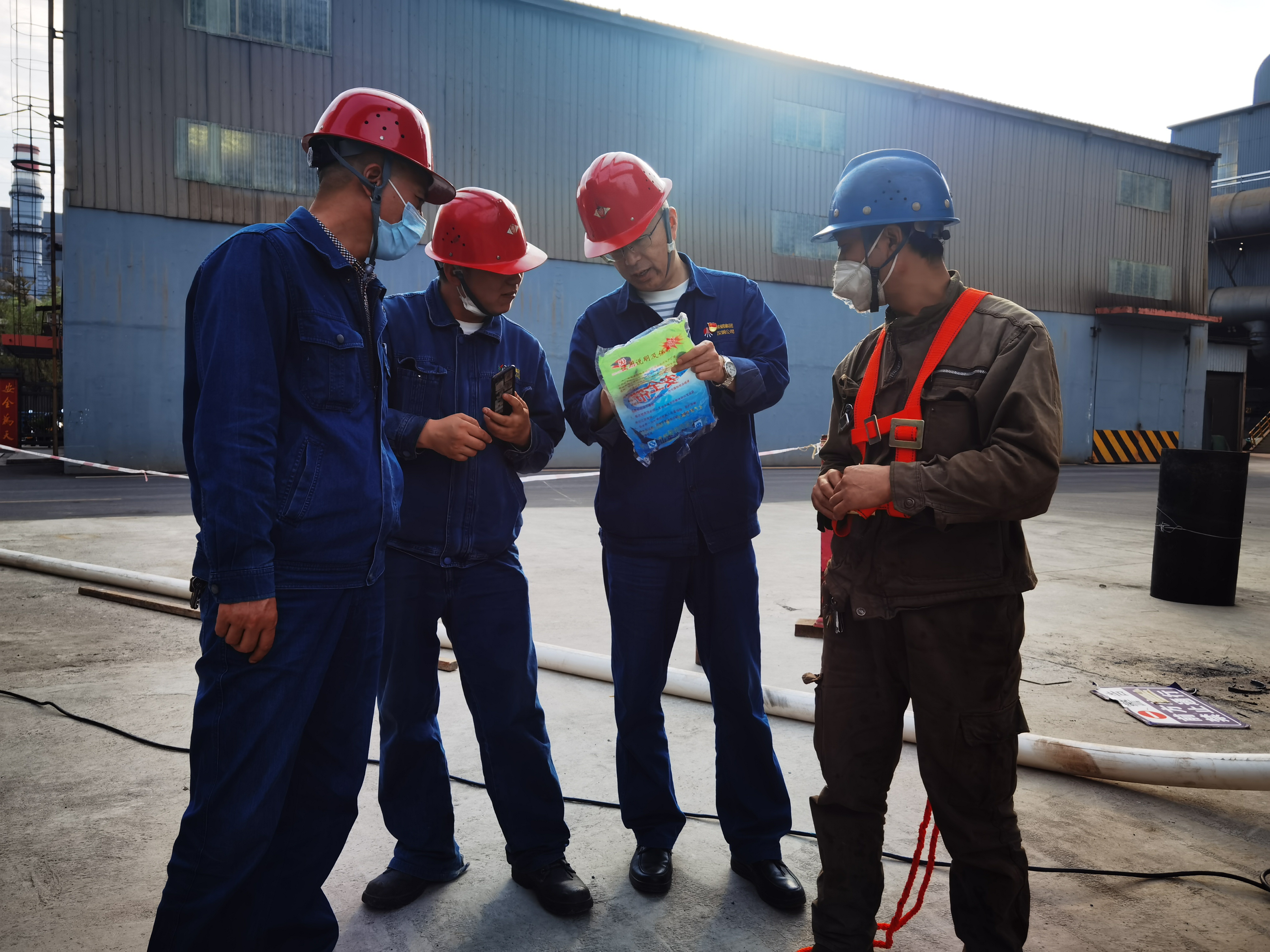 挺進“第一線” 節(jié)日“我在崗”