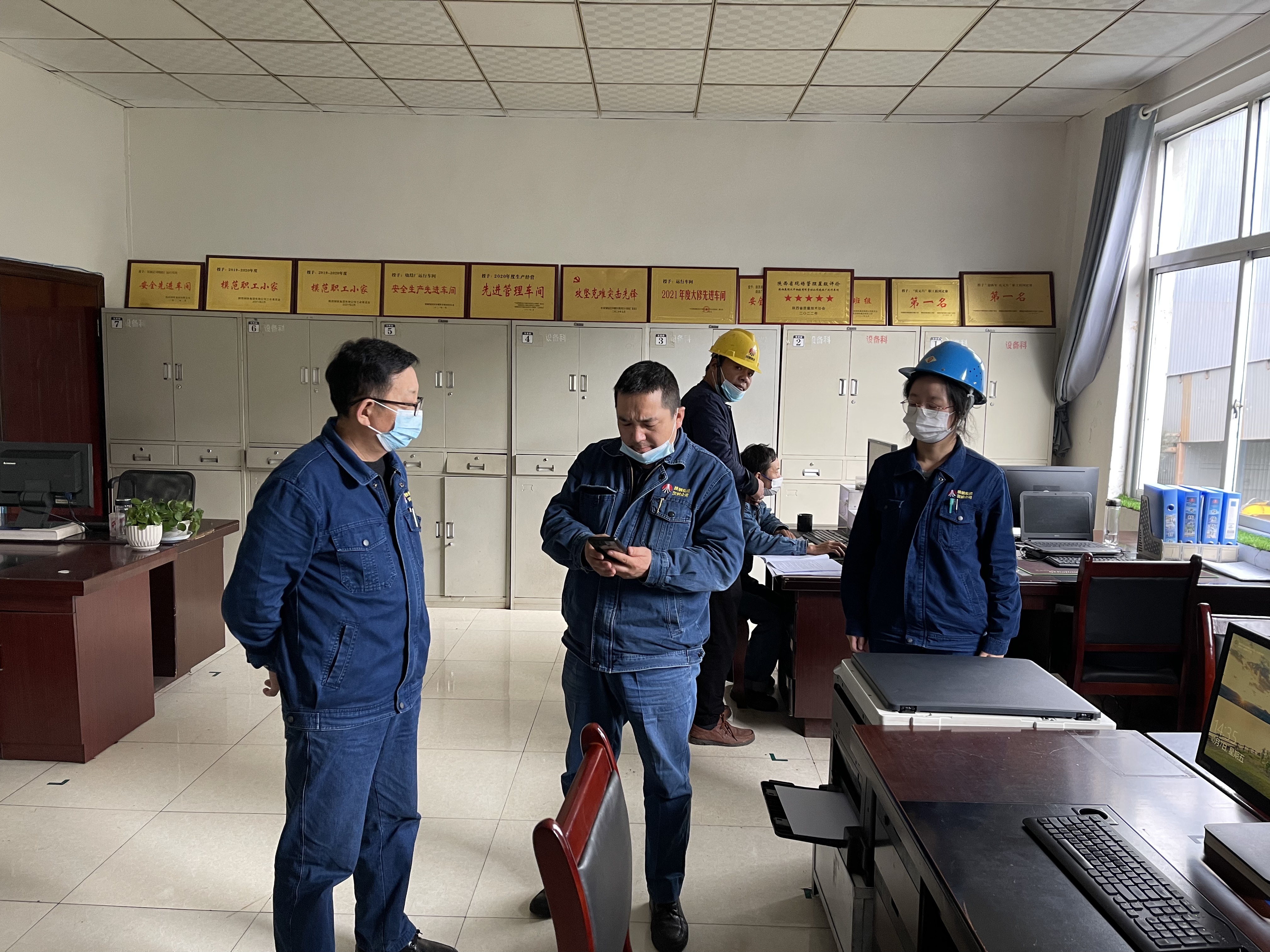 緊盯節(jié)點抓作風，持續(xù)監(jiān)督不放松